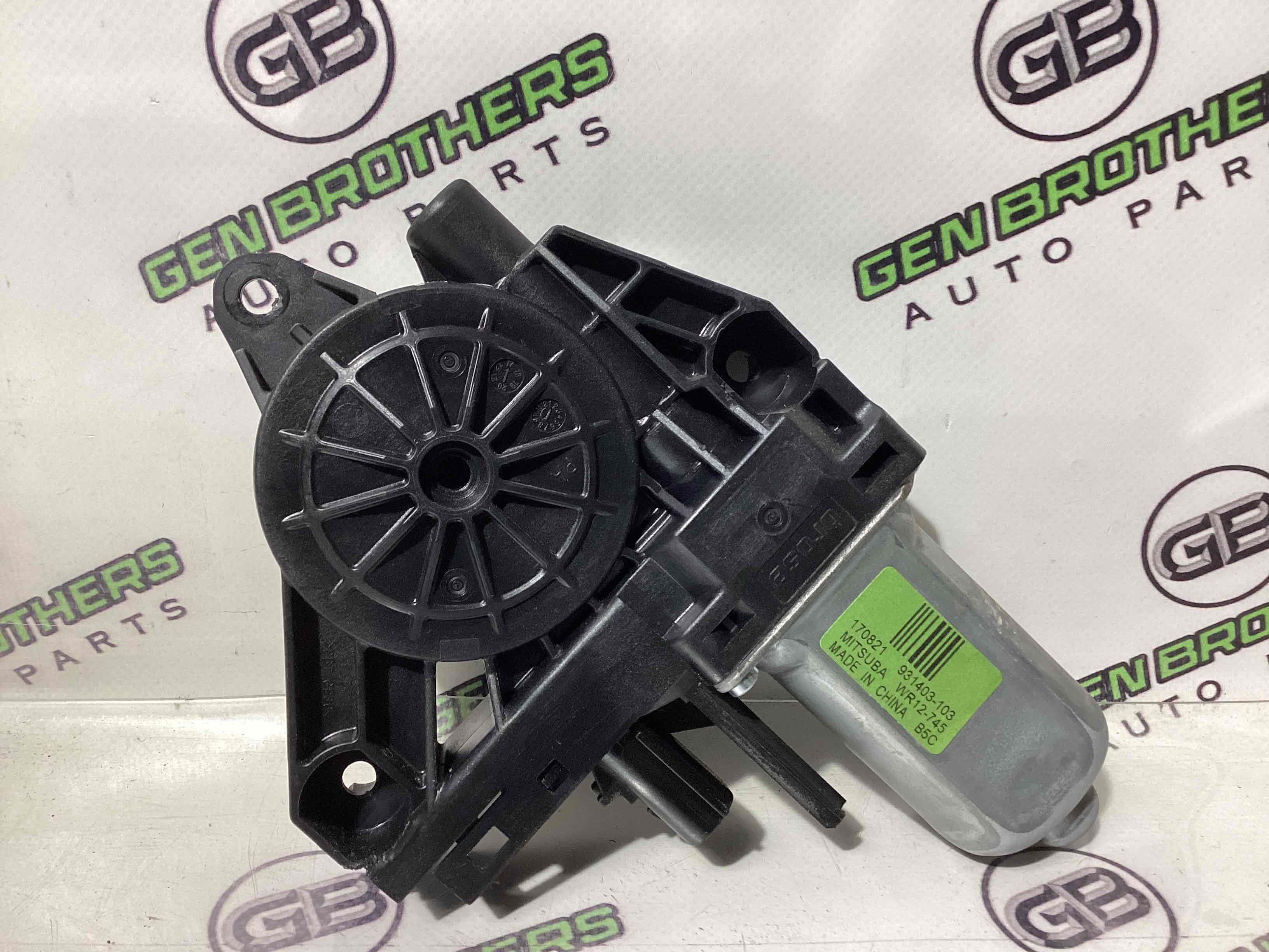 Моторчик склопідйомника