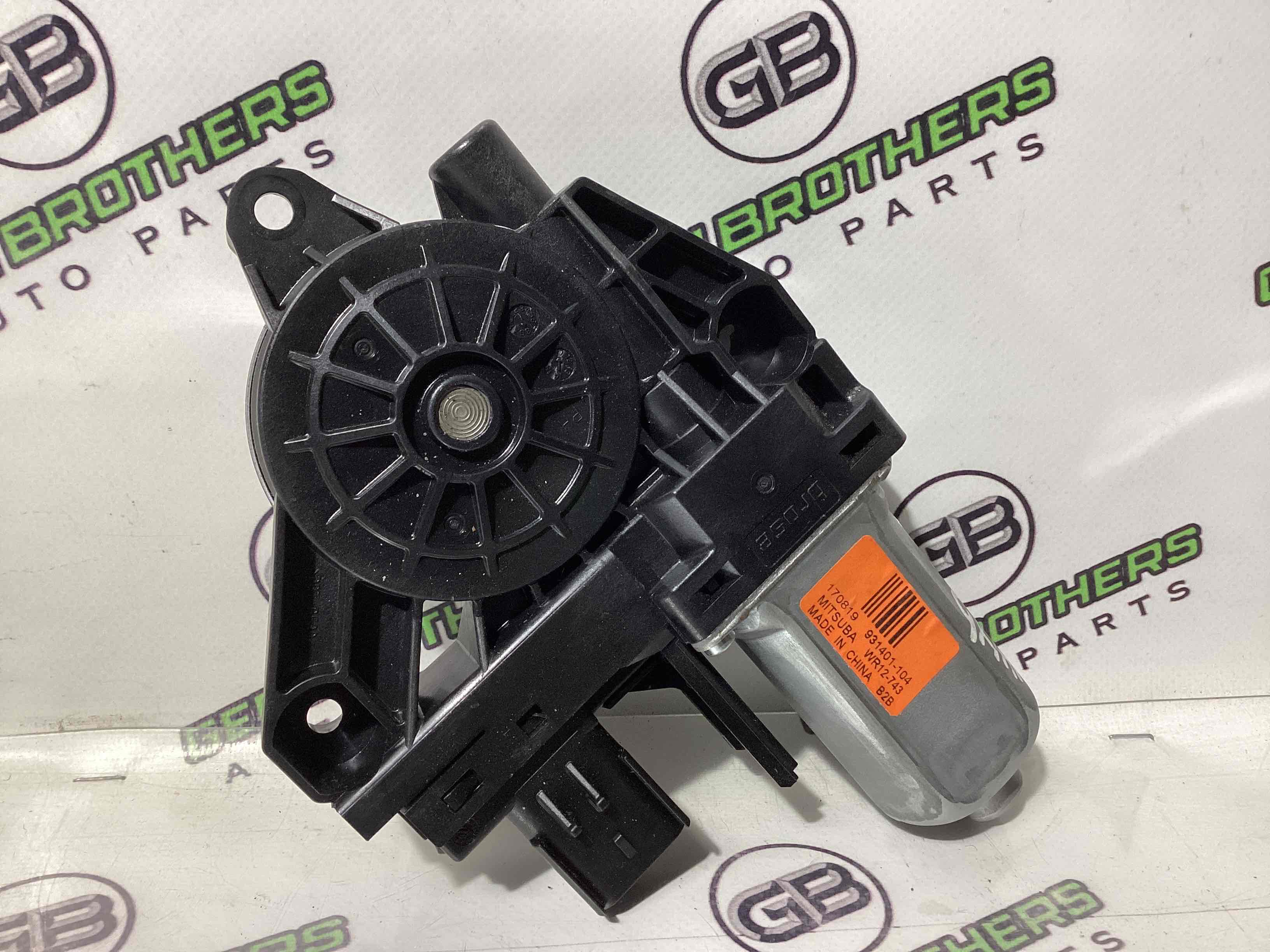 Моторчик склопідйомника