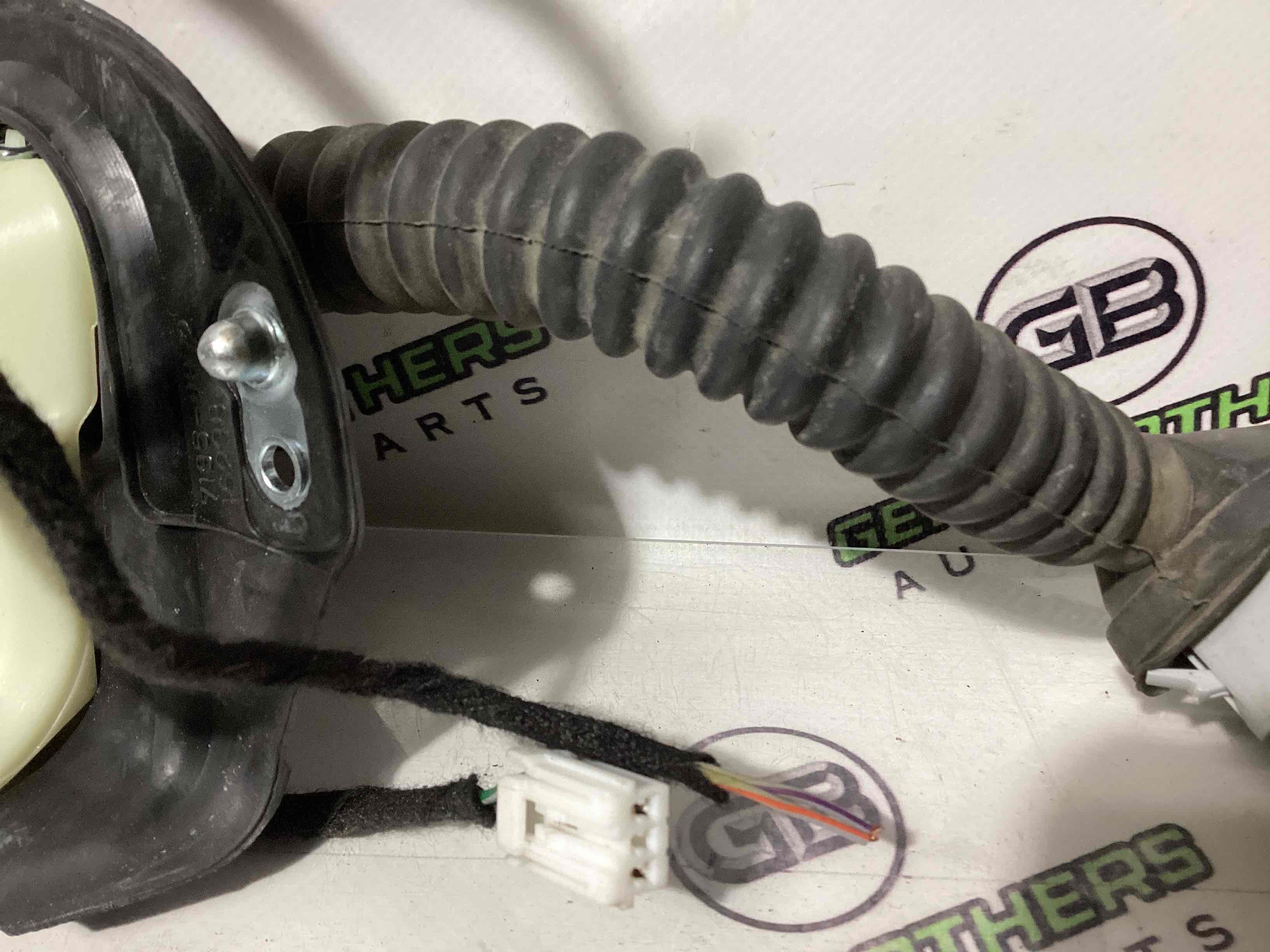 Електропроводка дверей, кришки багажника коса