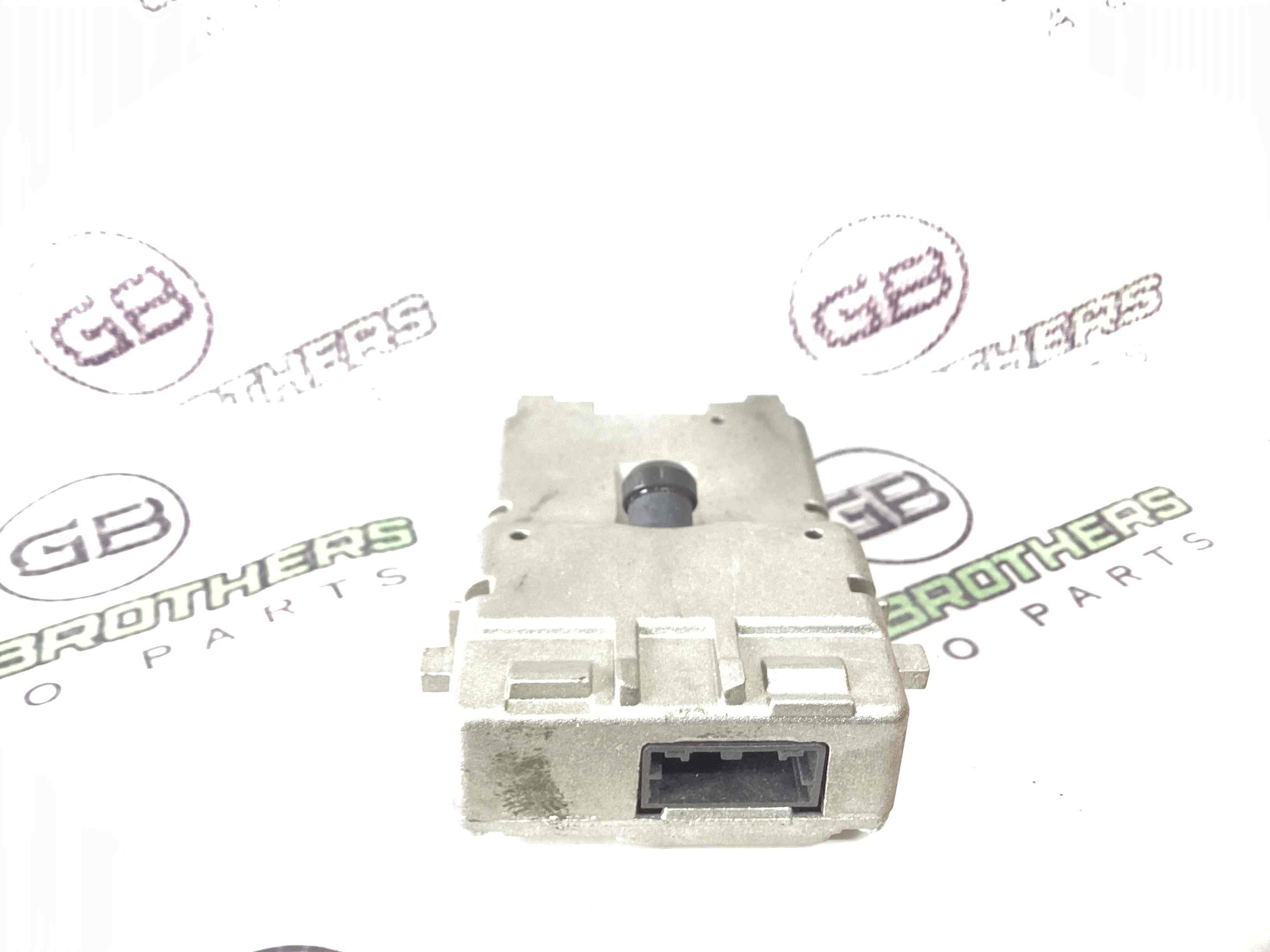 Камера, кріплення камери, корпус