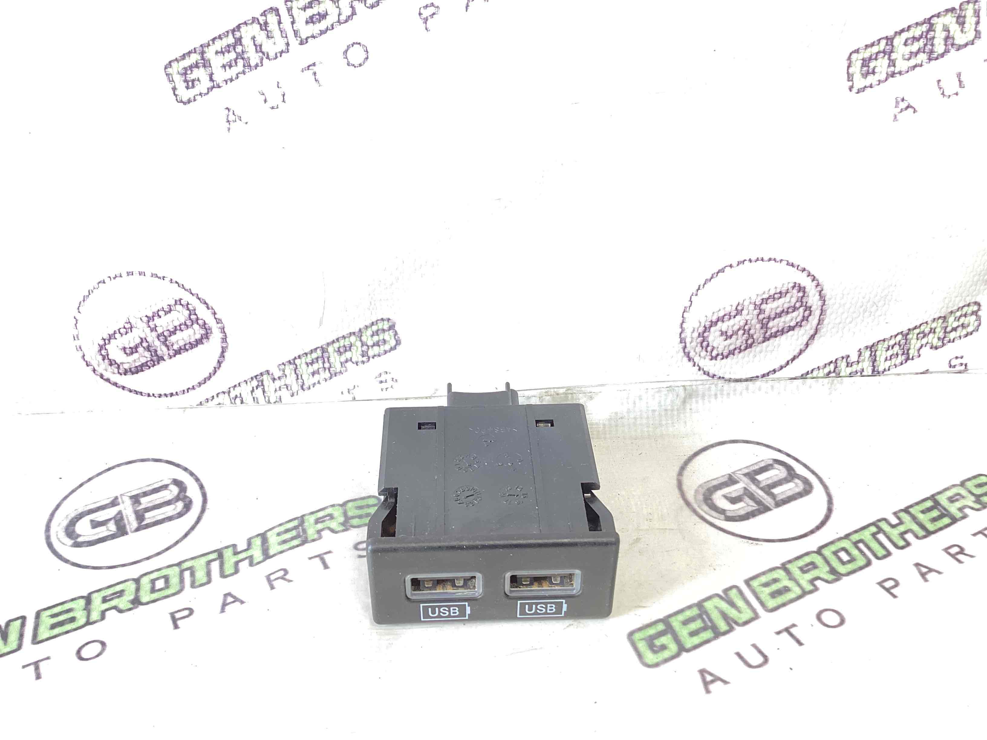 Розетка Usb, роз'єм