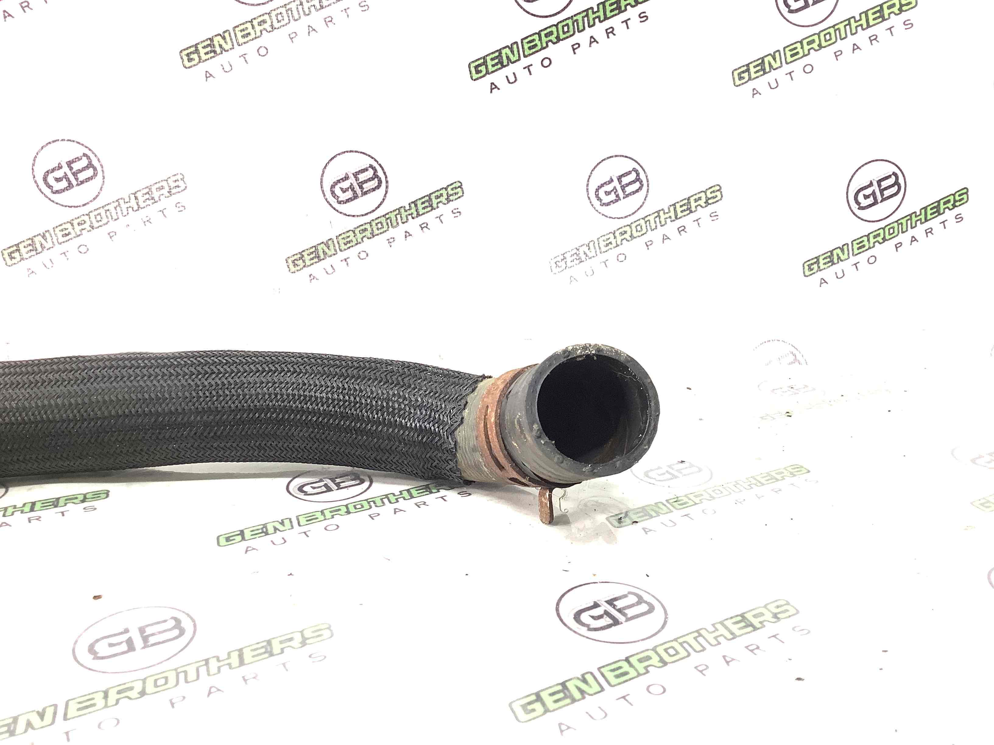 Патрубок радіаторів