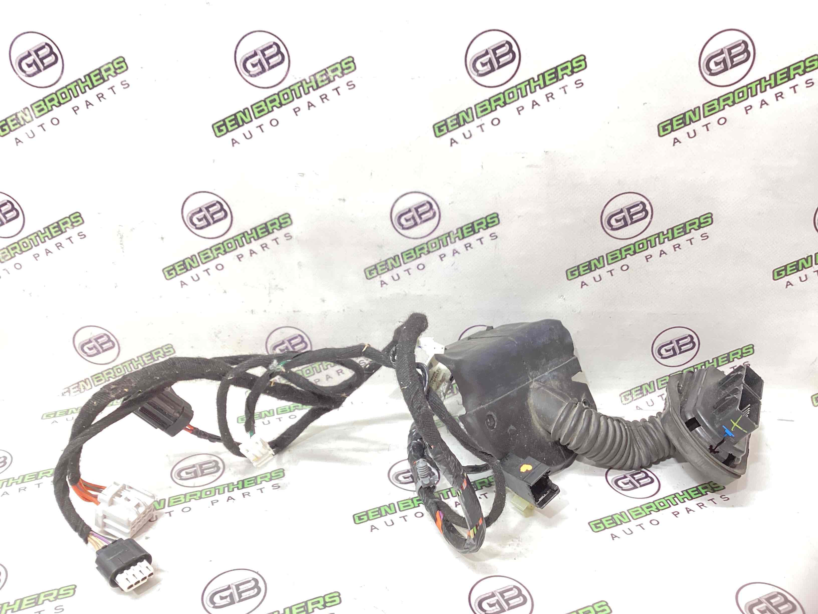 Электропроводка дверей, крышки багажника коса