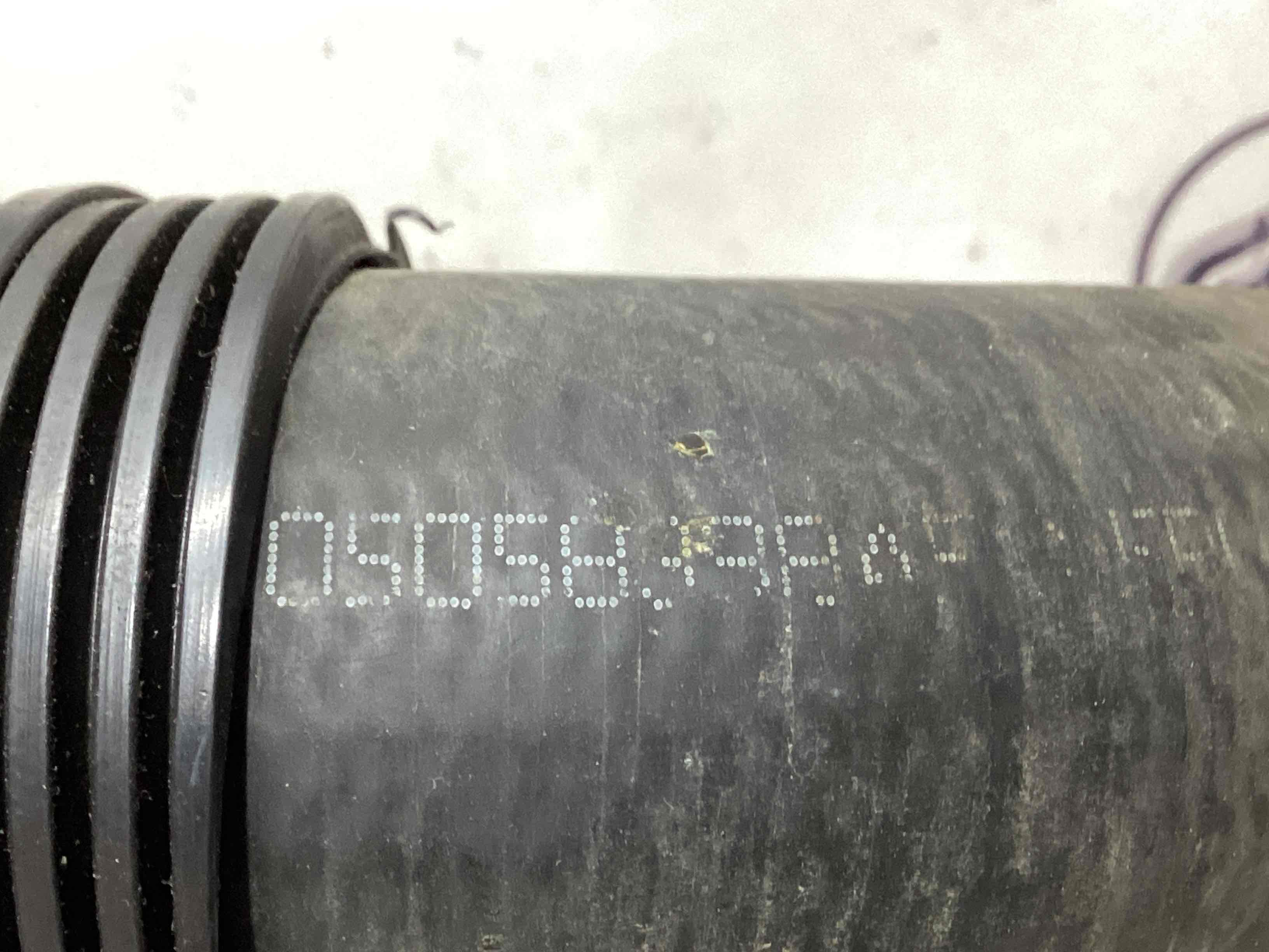 Патрубок радиаторов