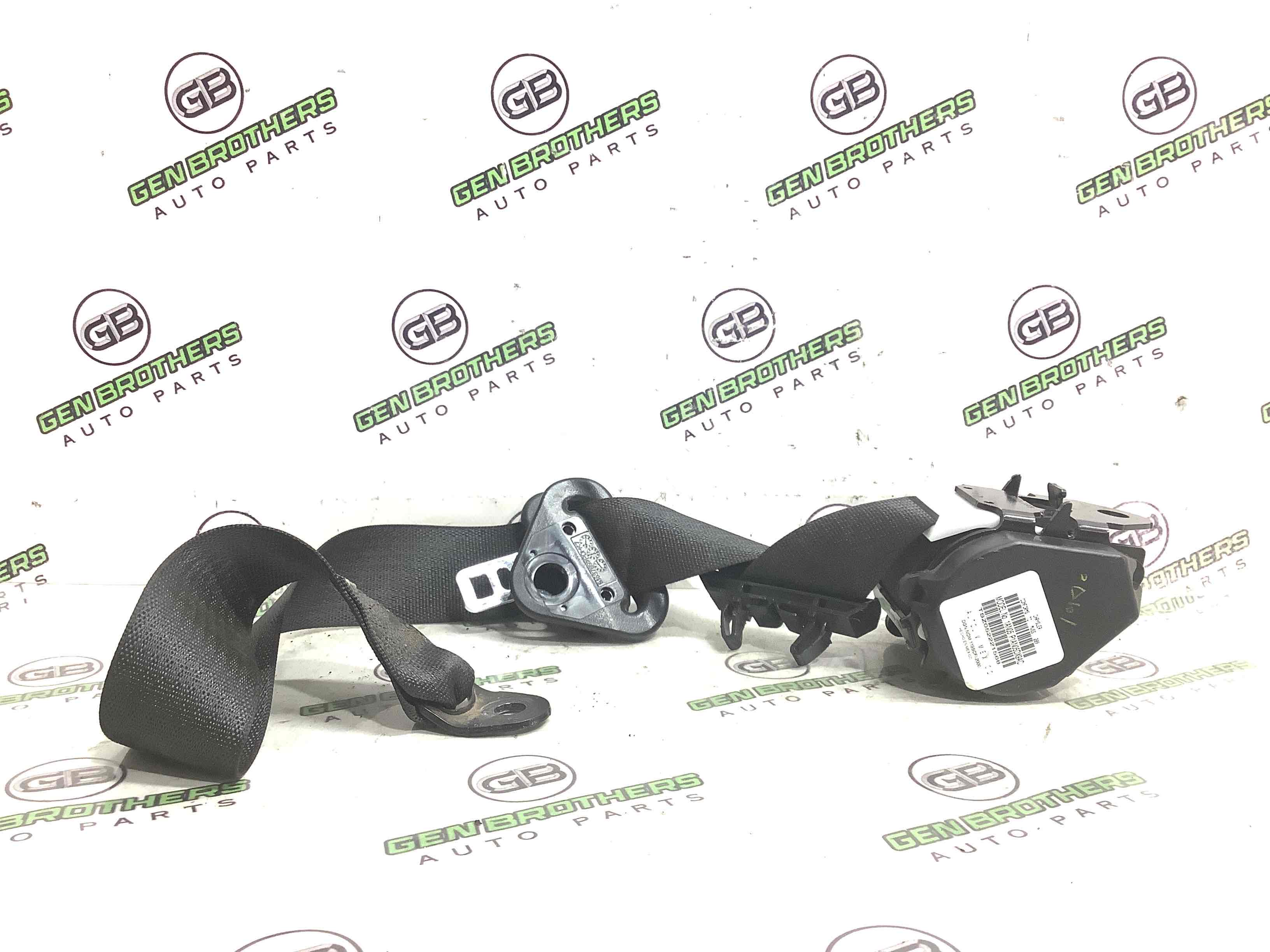 Ремень безопасности