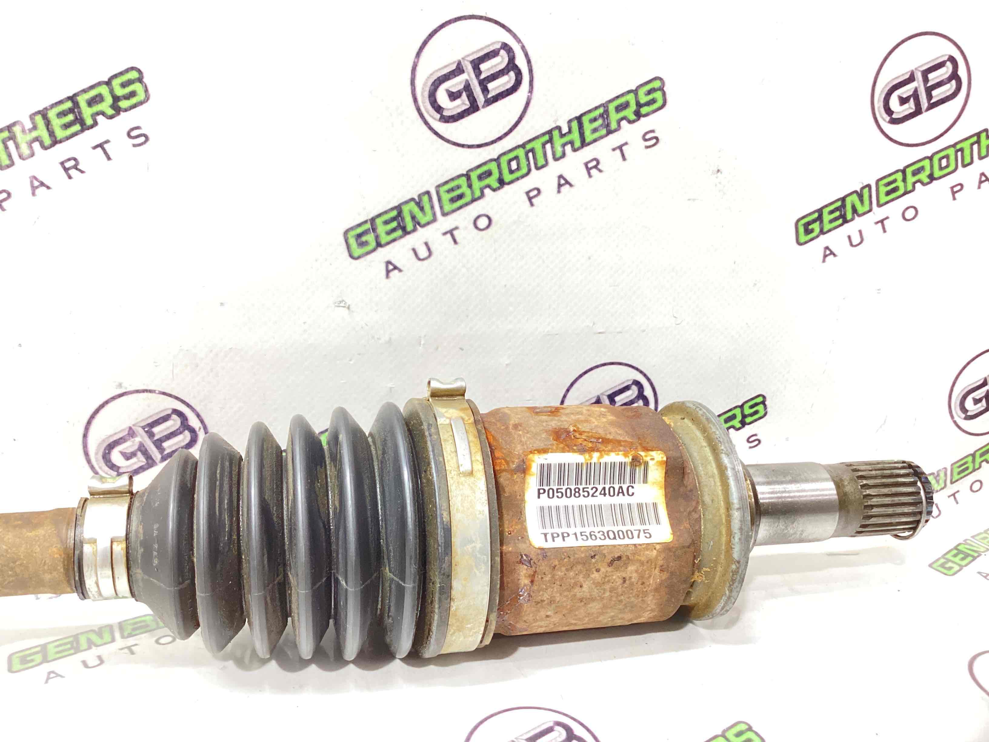 Привід піввісь задня права