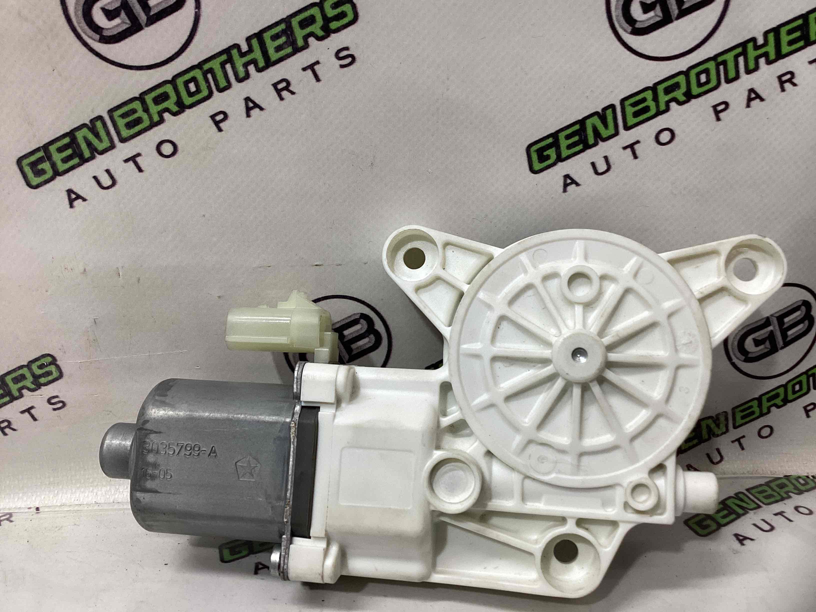 Моторчик склопідйомника