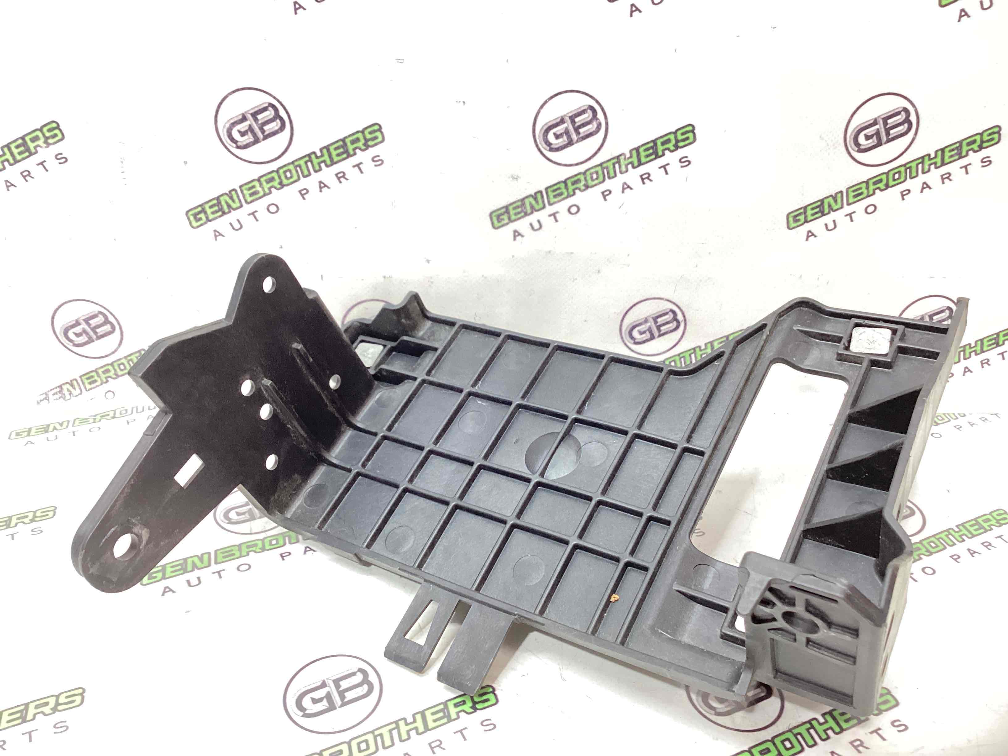 Кріплення, кронштейн