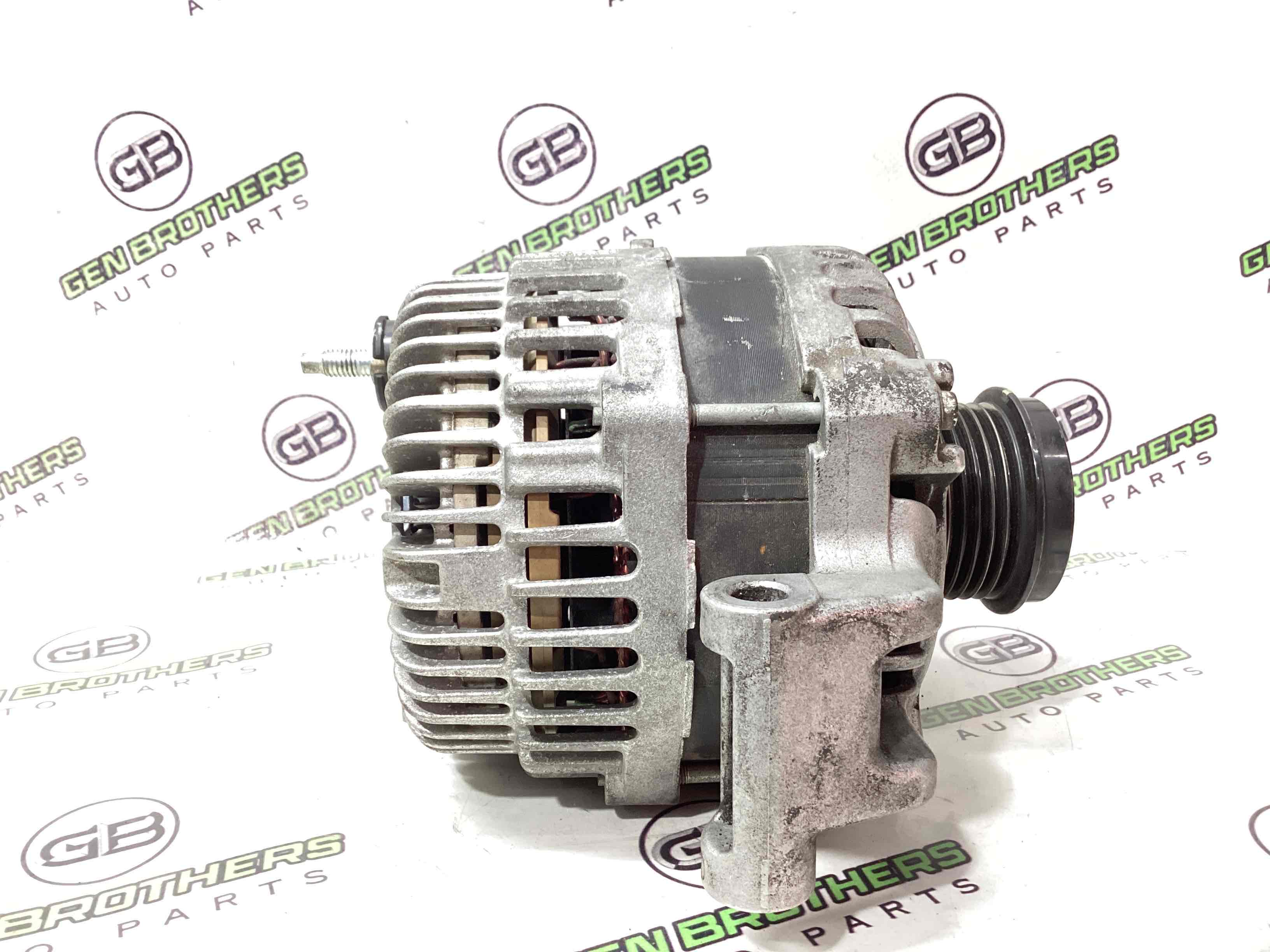 Генератор, кронштейн генератора