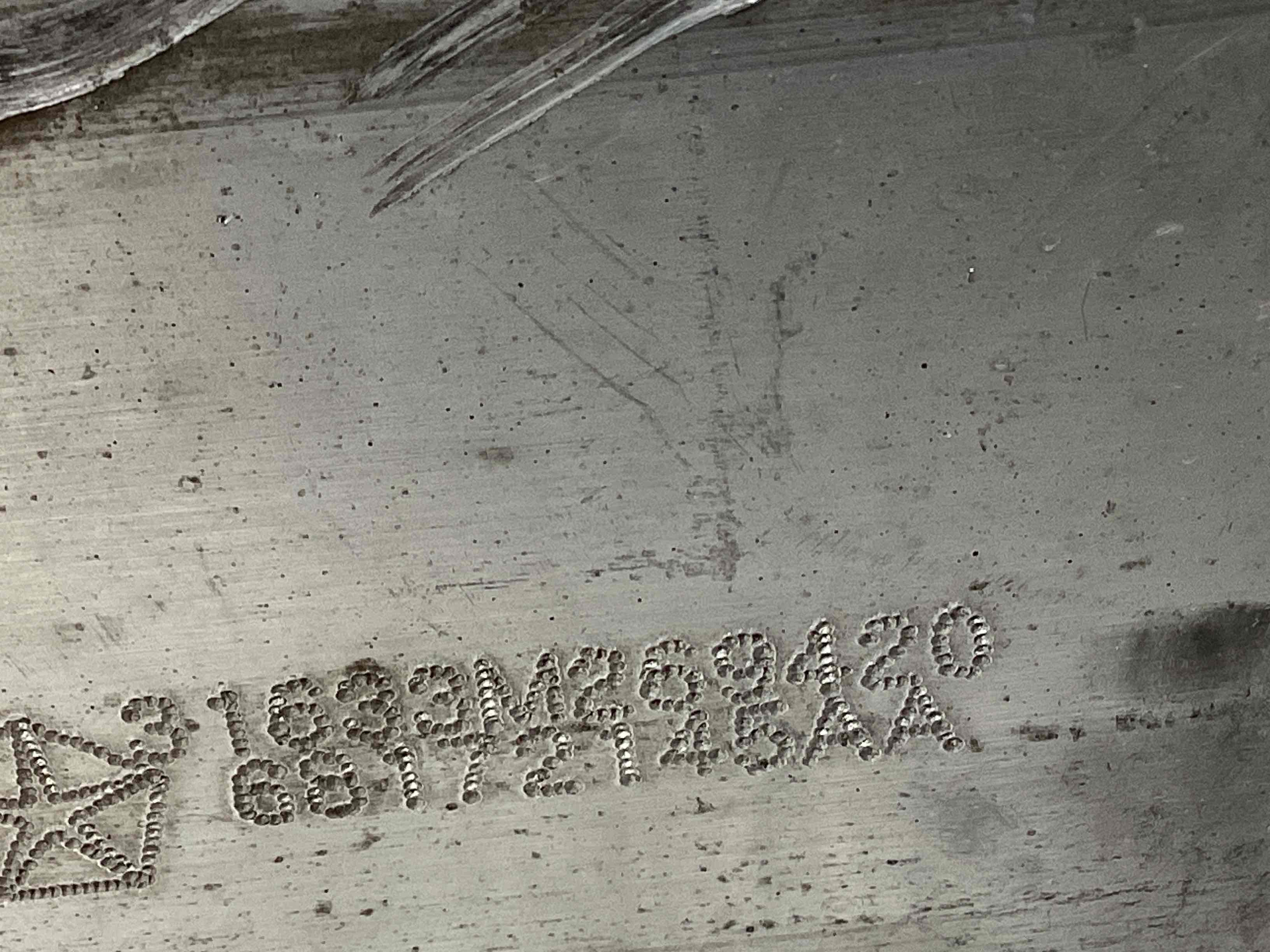 Кронштейн переднього підрамника