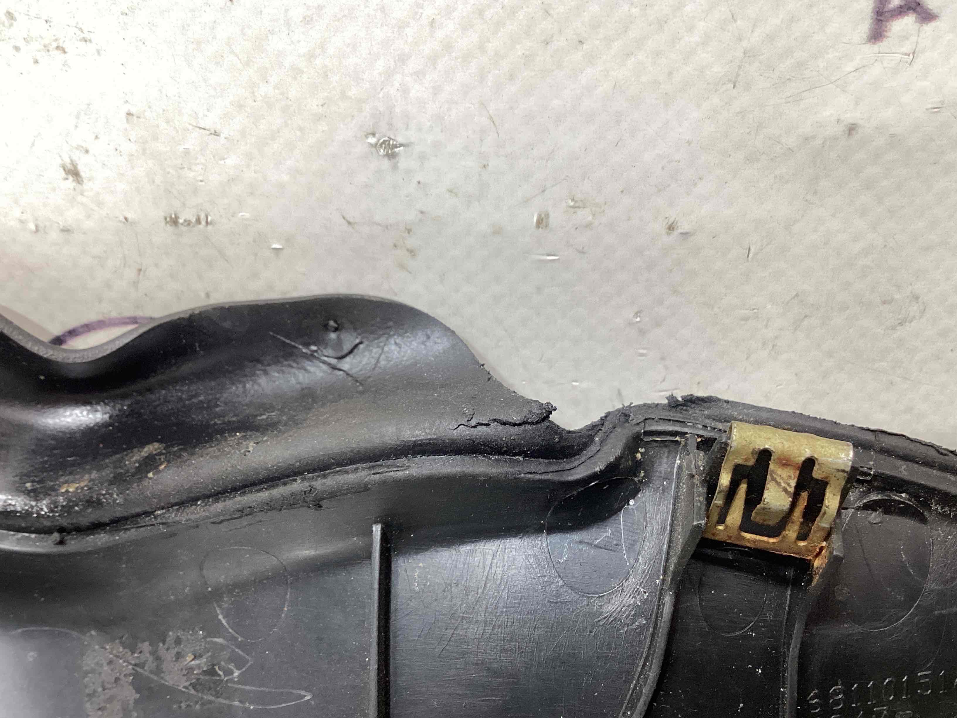 Ущільнювач жабо