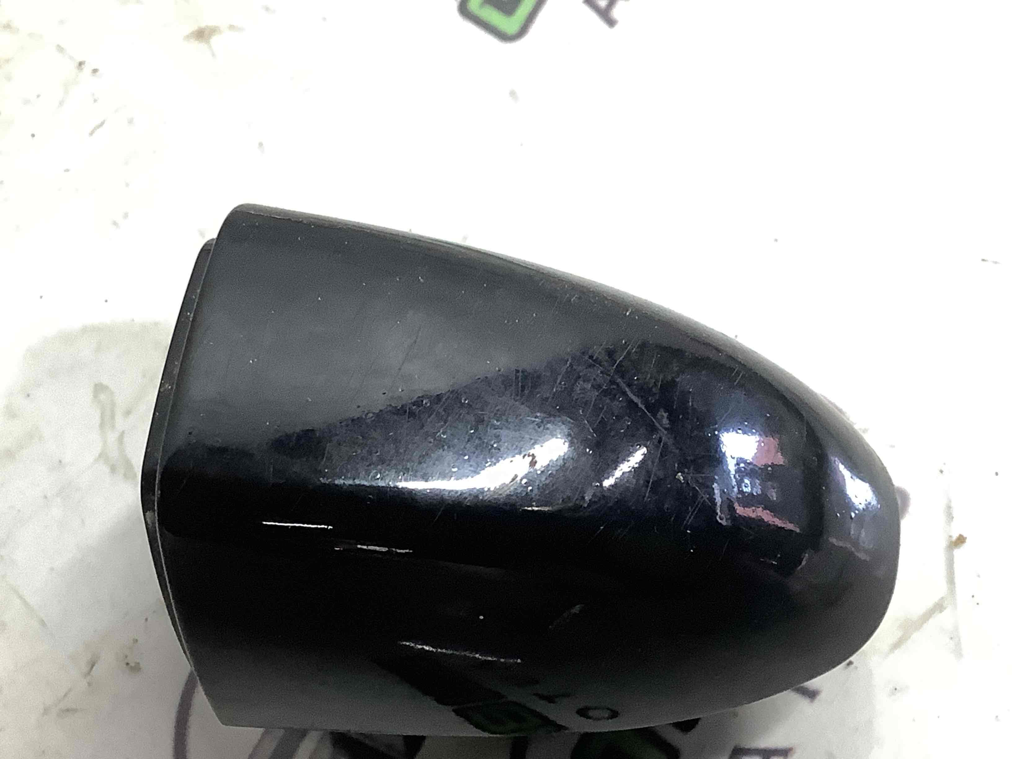 Заглушка ручки дверей