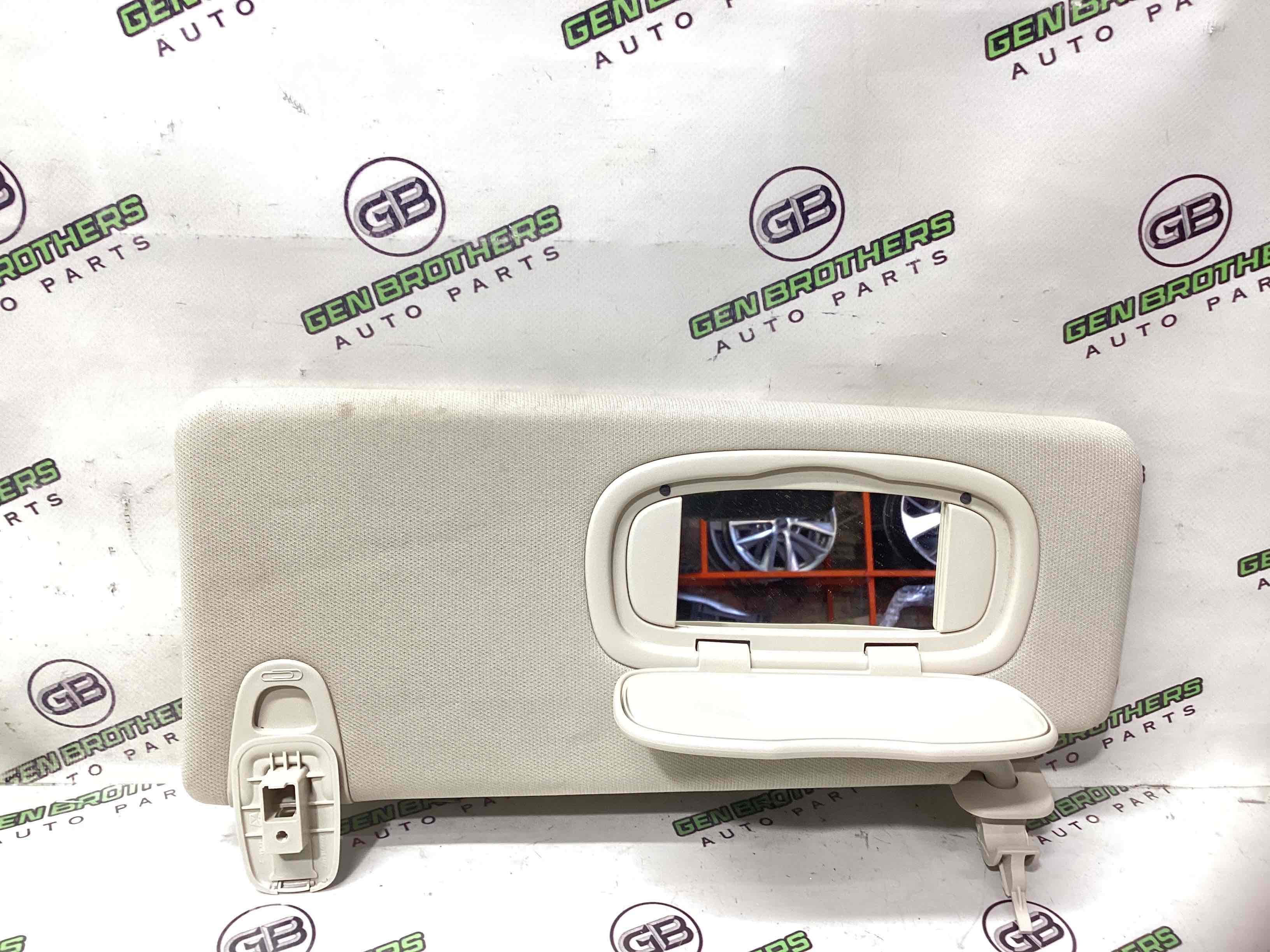 Козирок сонцезахисний