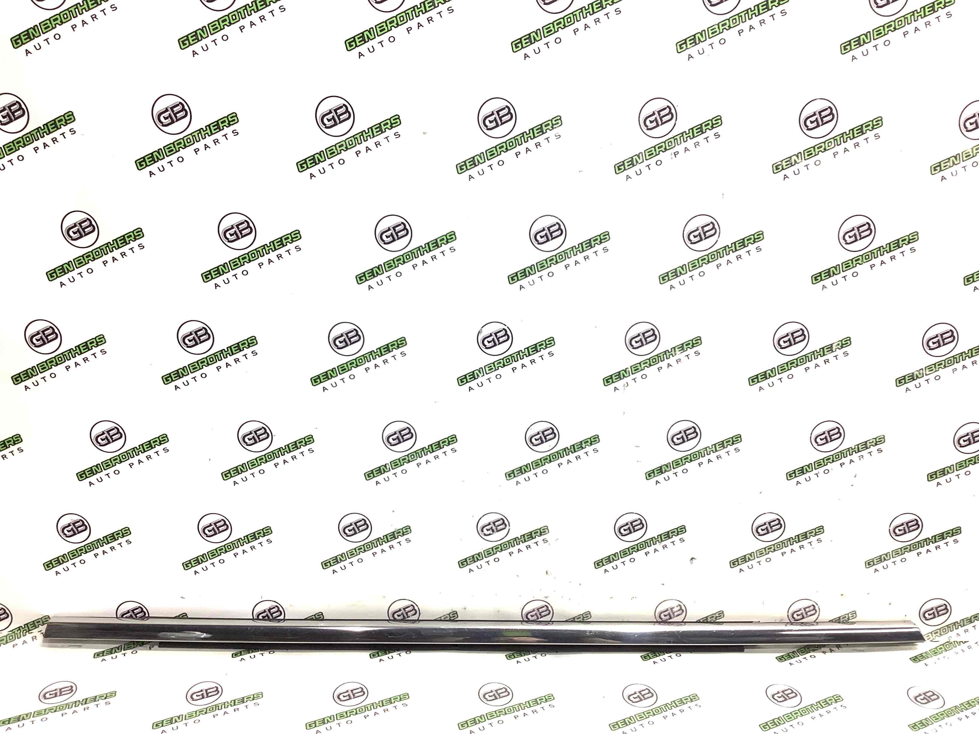 Молдинг двері задньої лівої