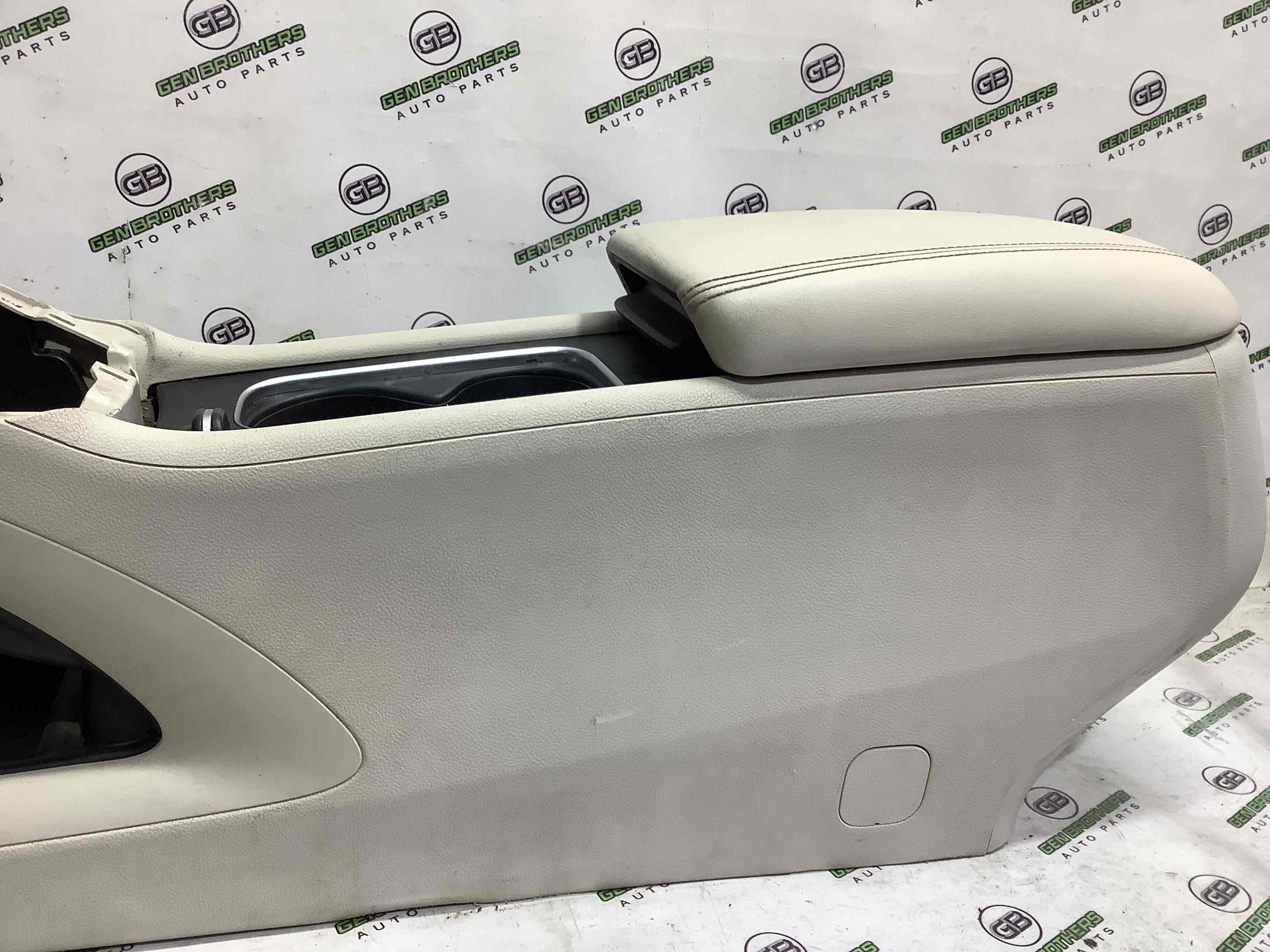 Підлокітник