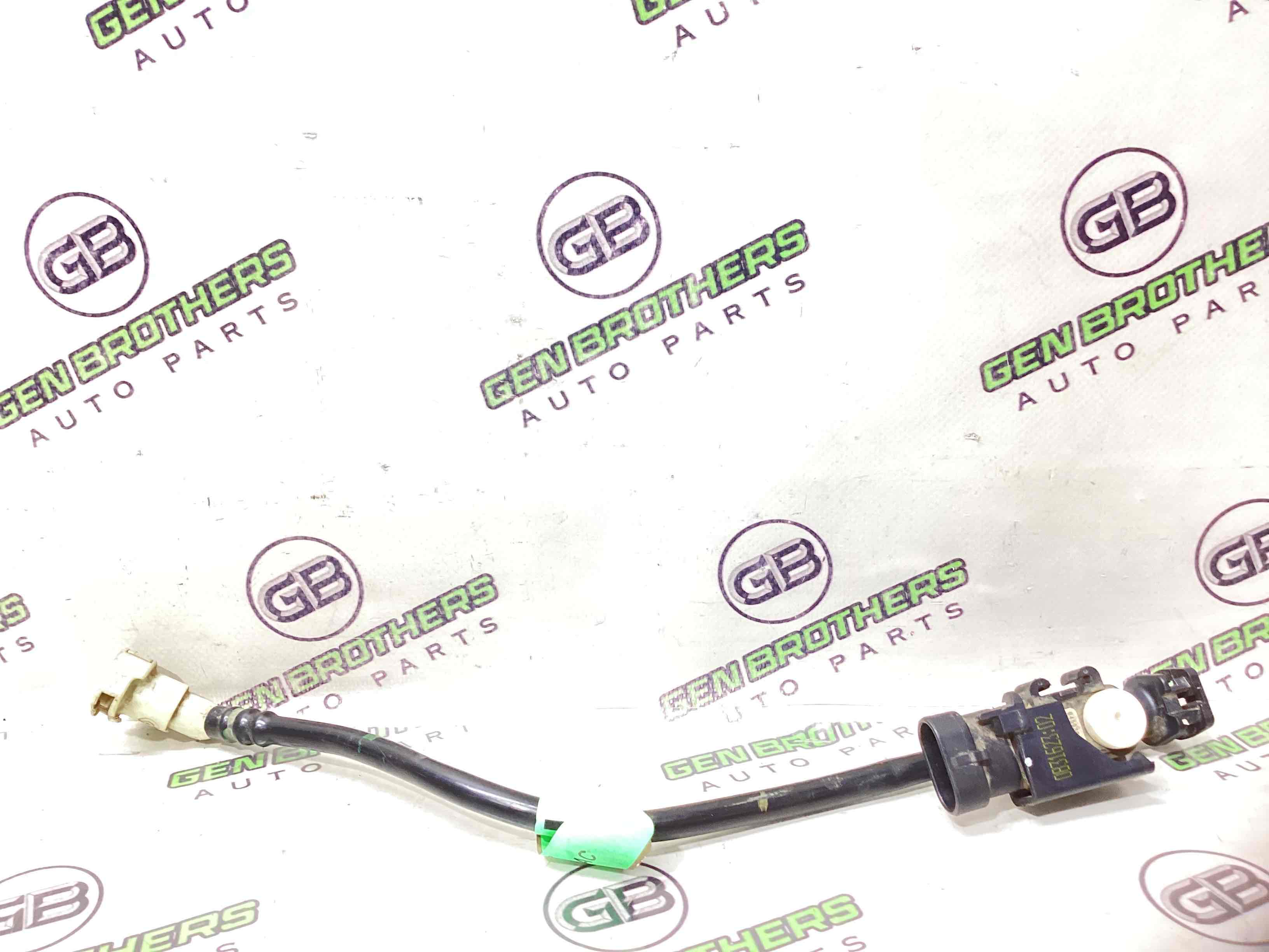 Трубка паливна