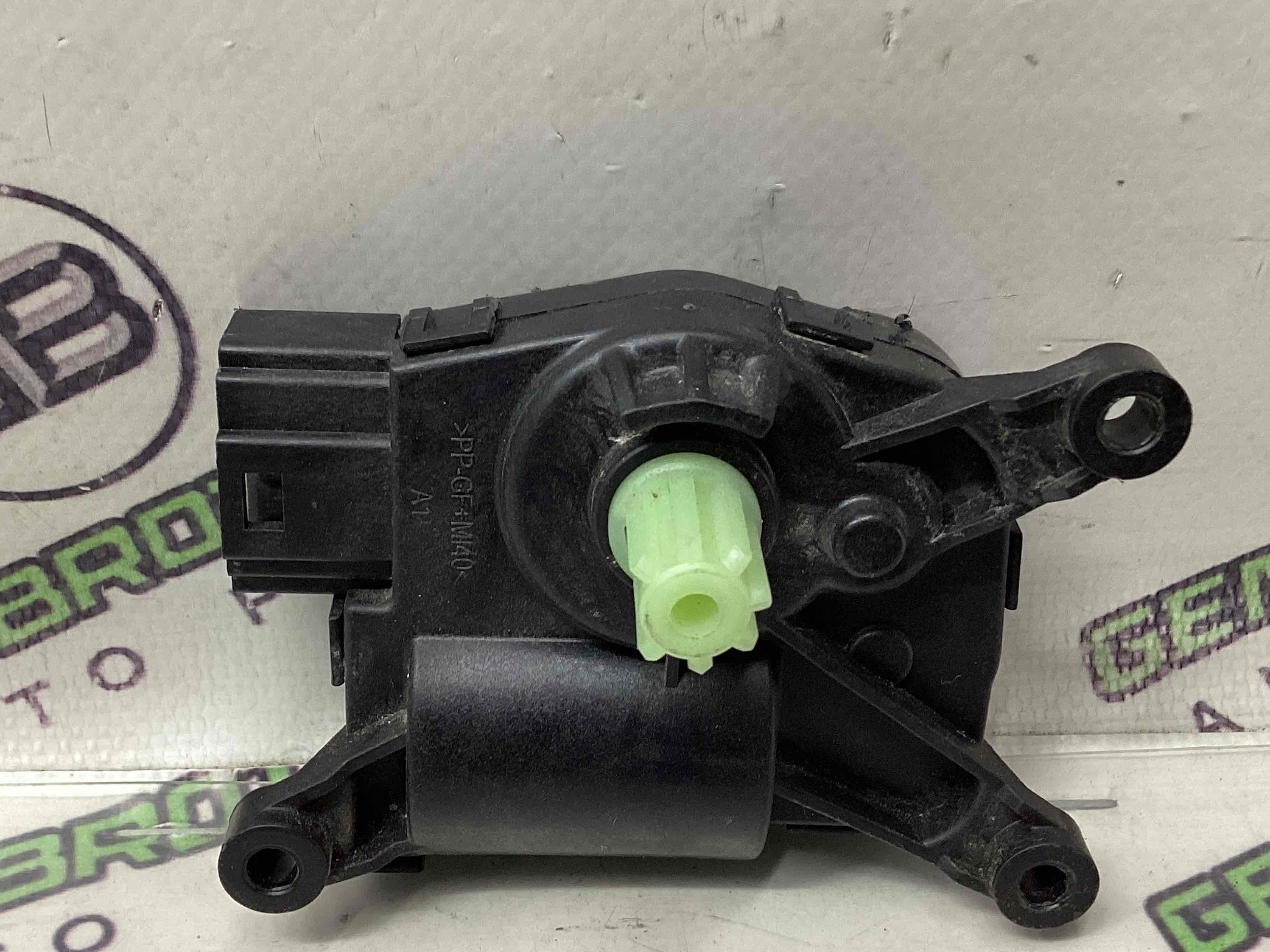 Мотор вентилятор пічки