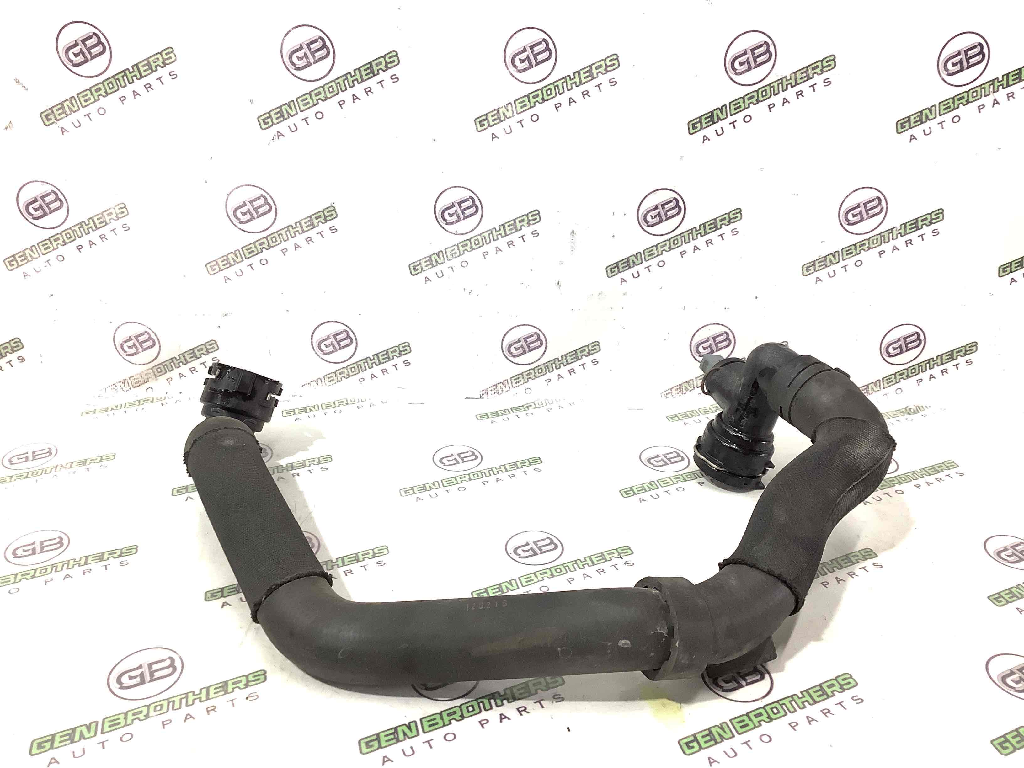 Патрубок трубопровід, шланг