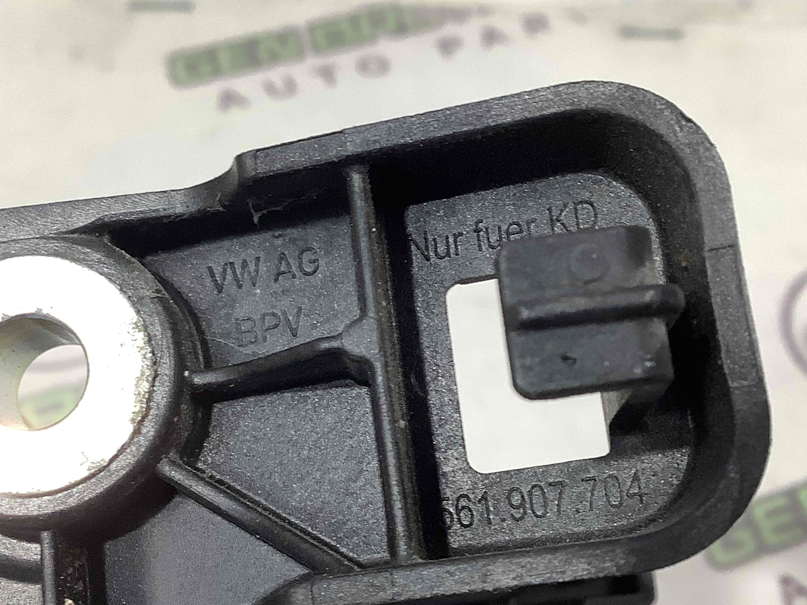 Кріплення, кронштейн