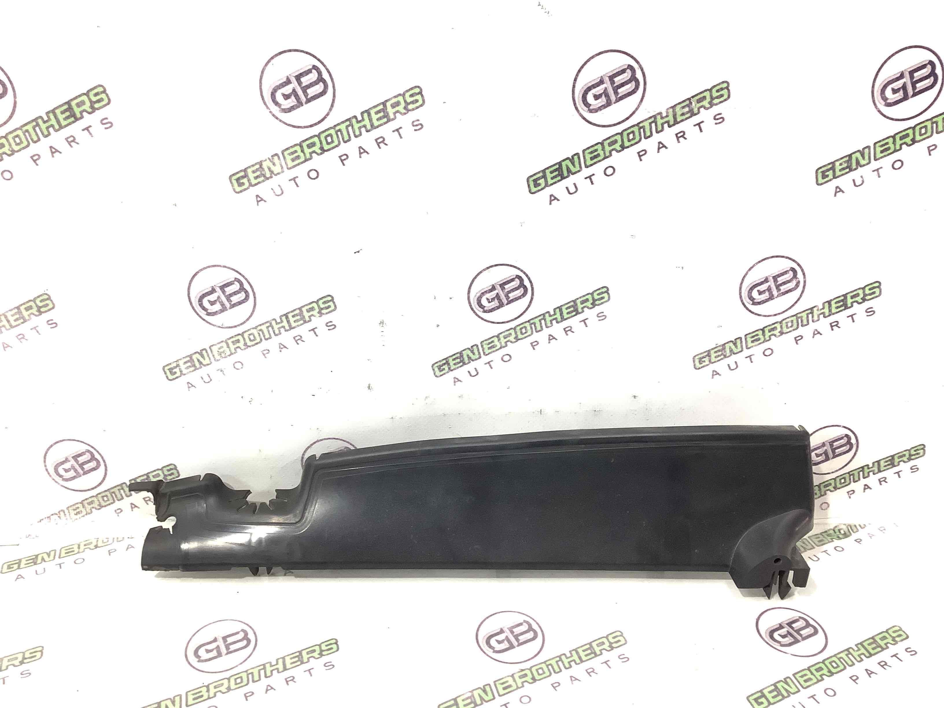 Дефлектор обдува радіатора