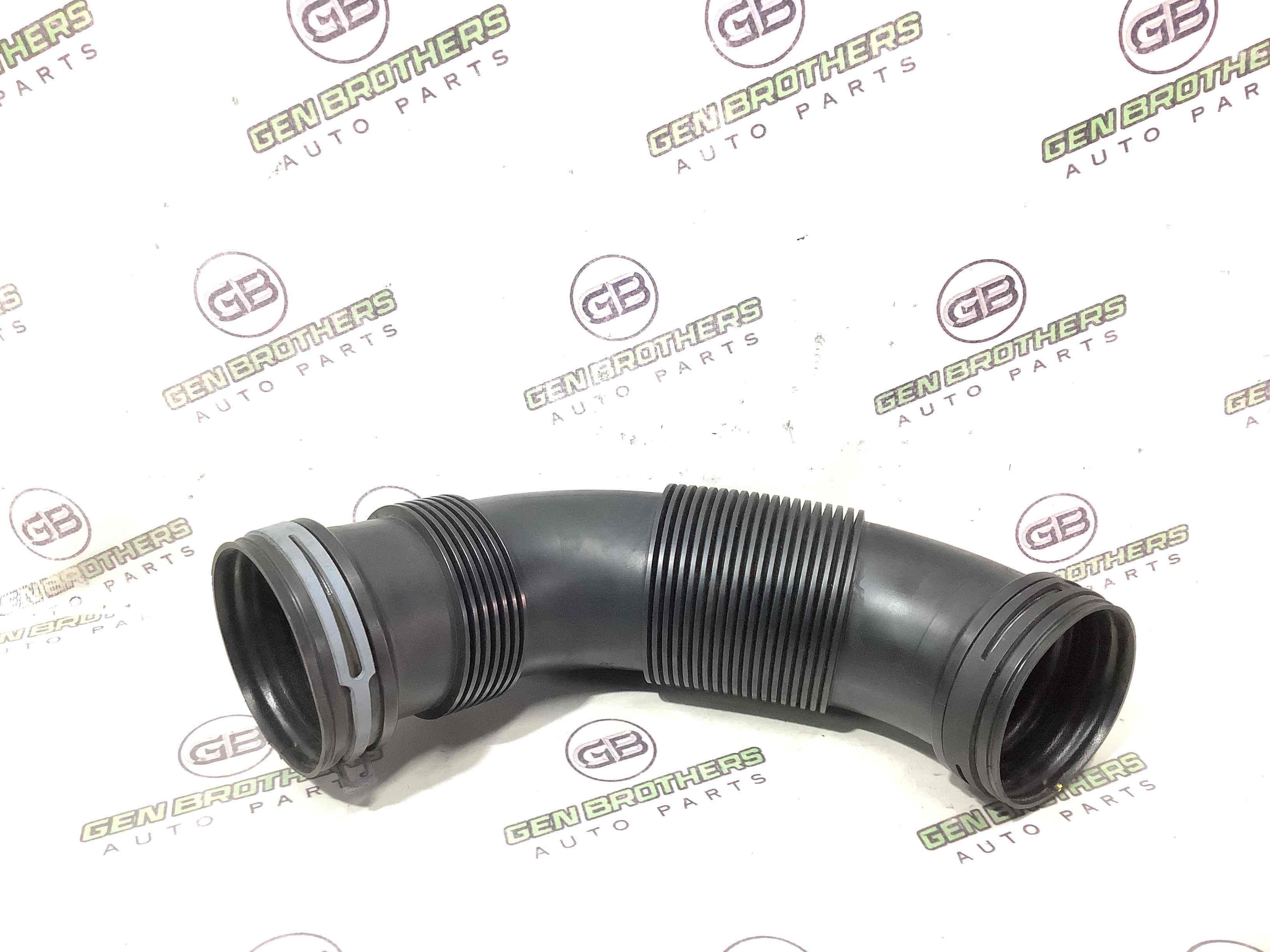 Патрубок повітряного фільтра