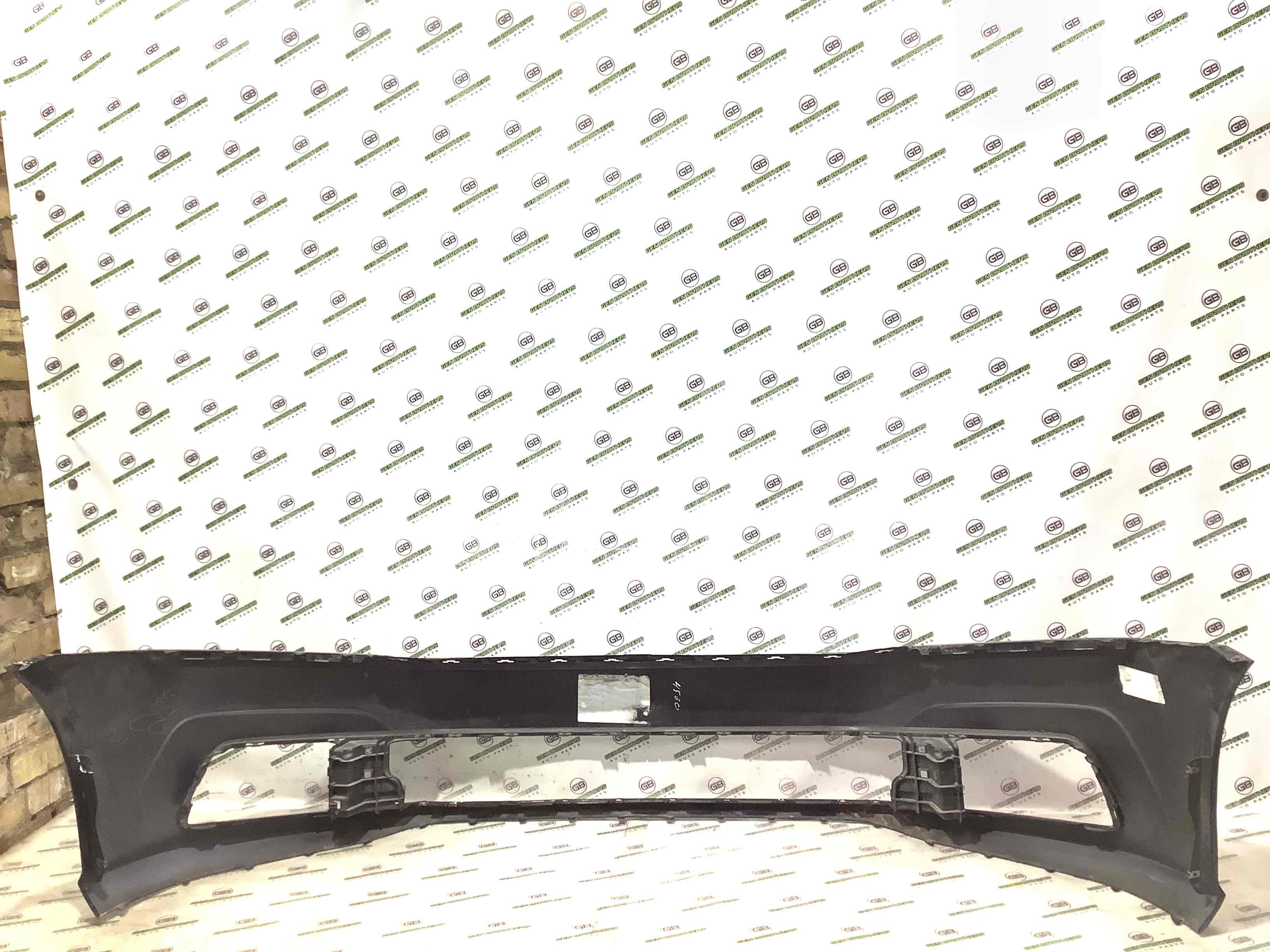 Бампер передній