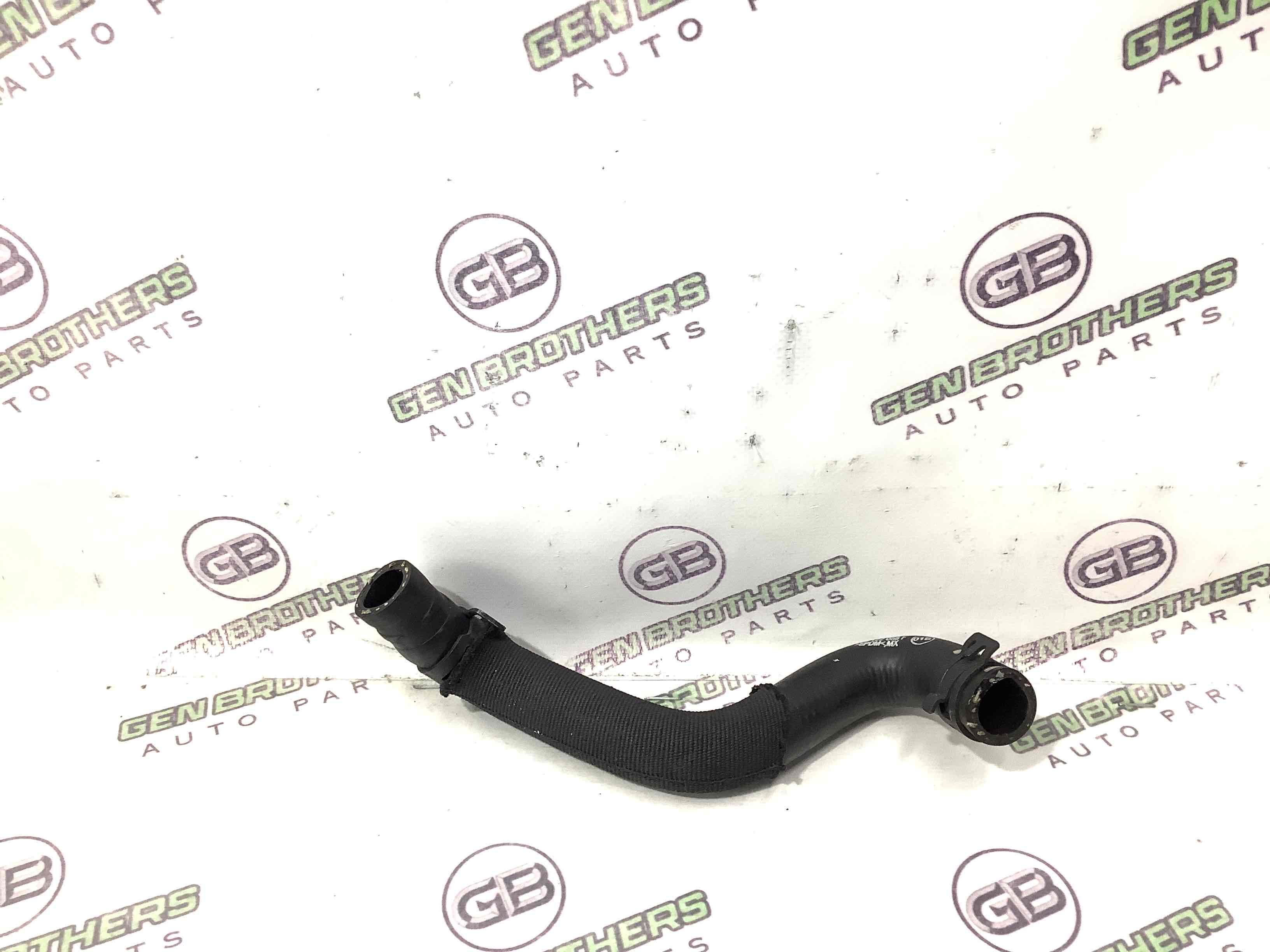 Патрубок трубопровід, шланг