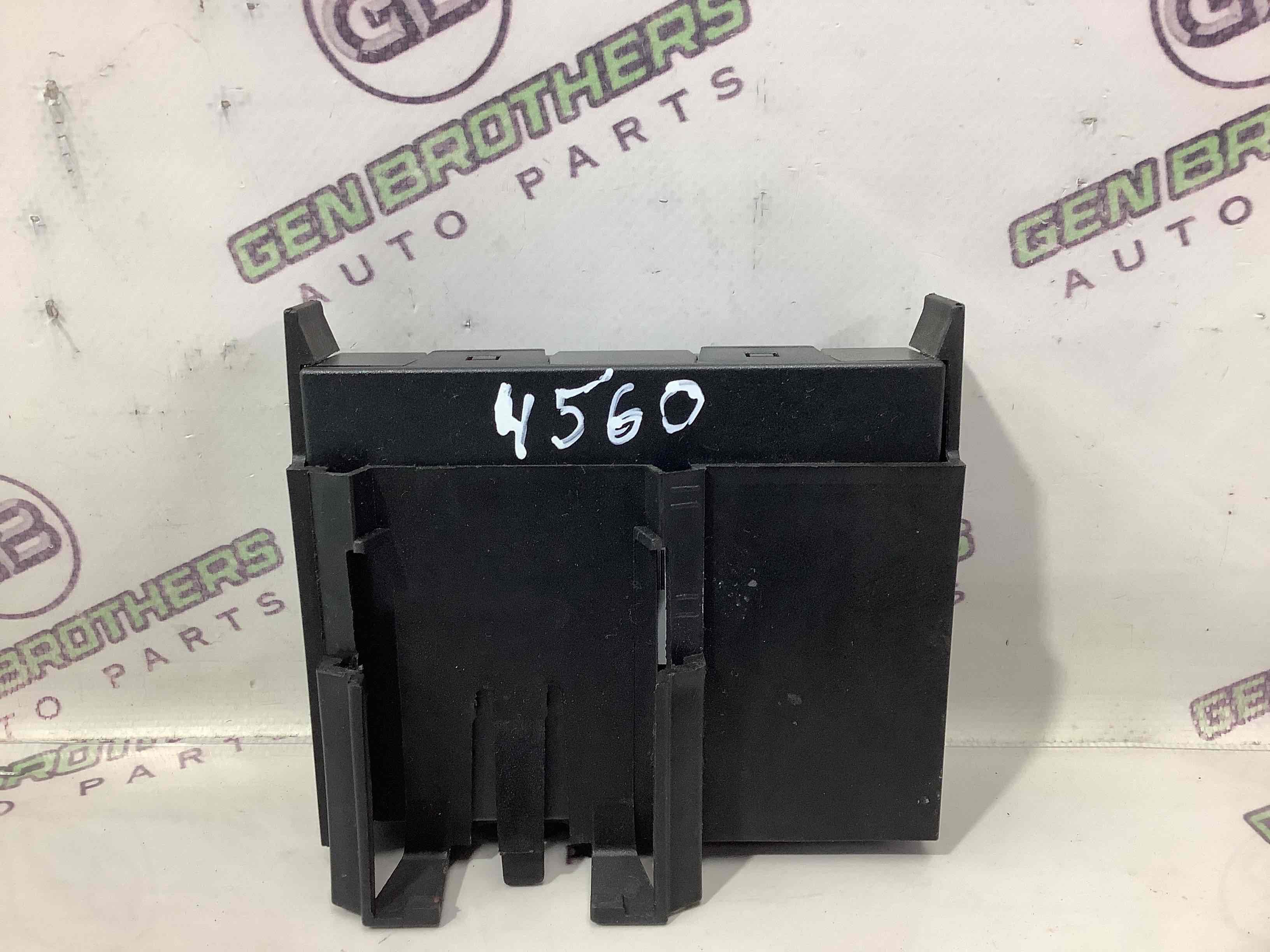 Блок керування безключовим доступом