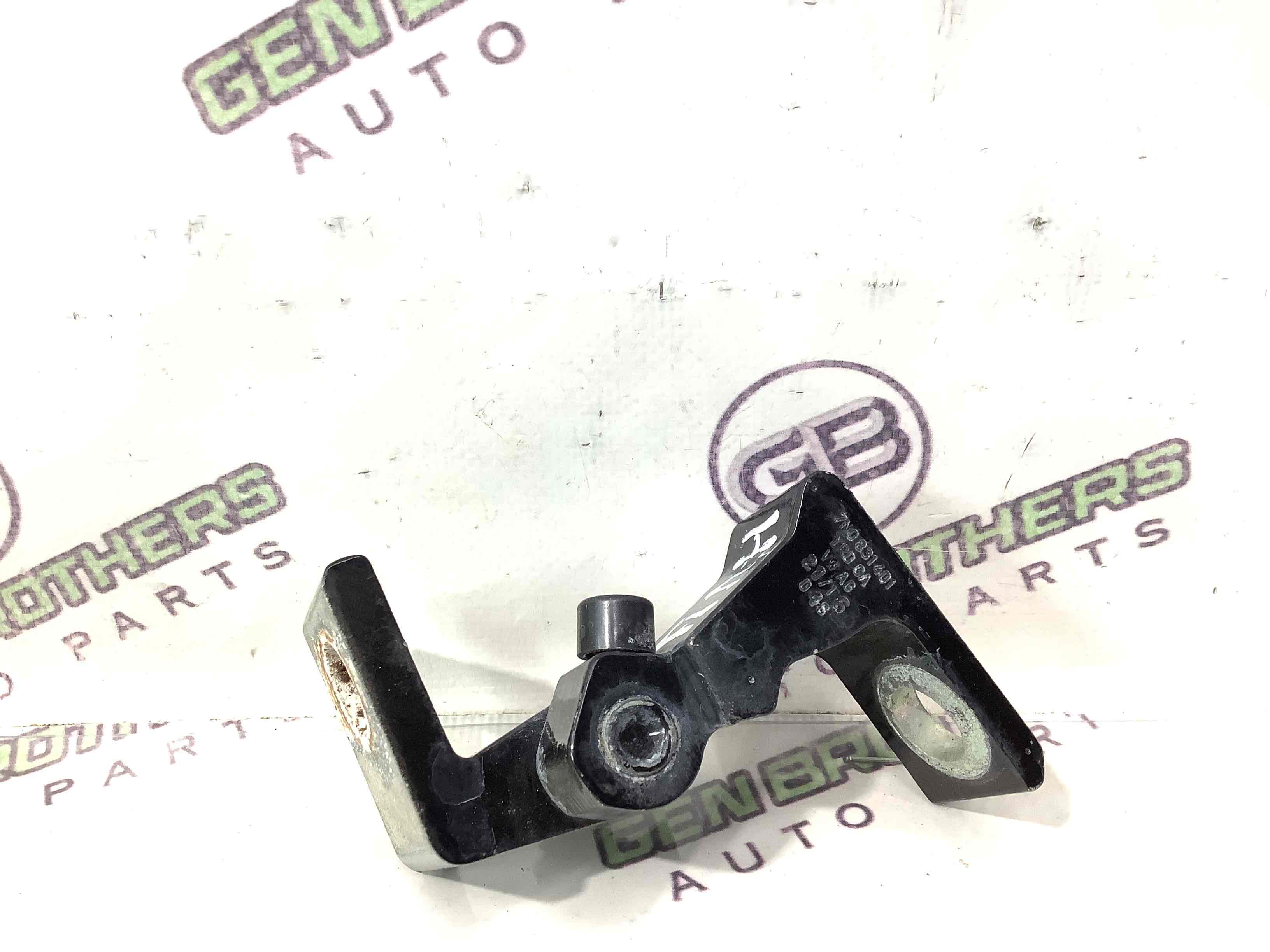 Петля двері, замок двері