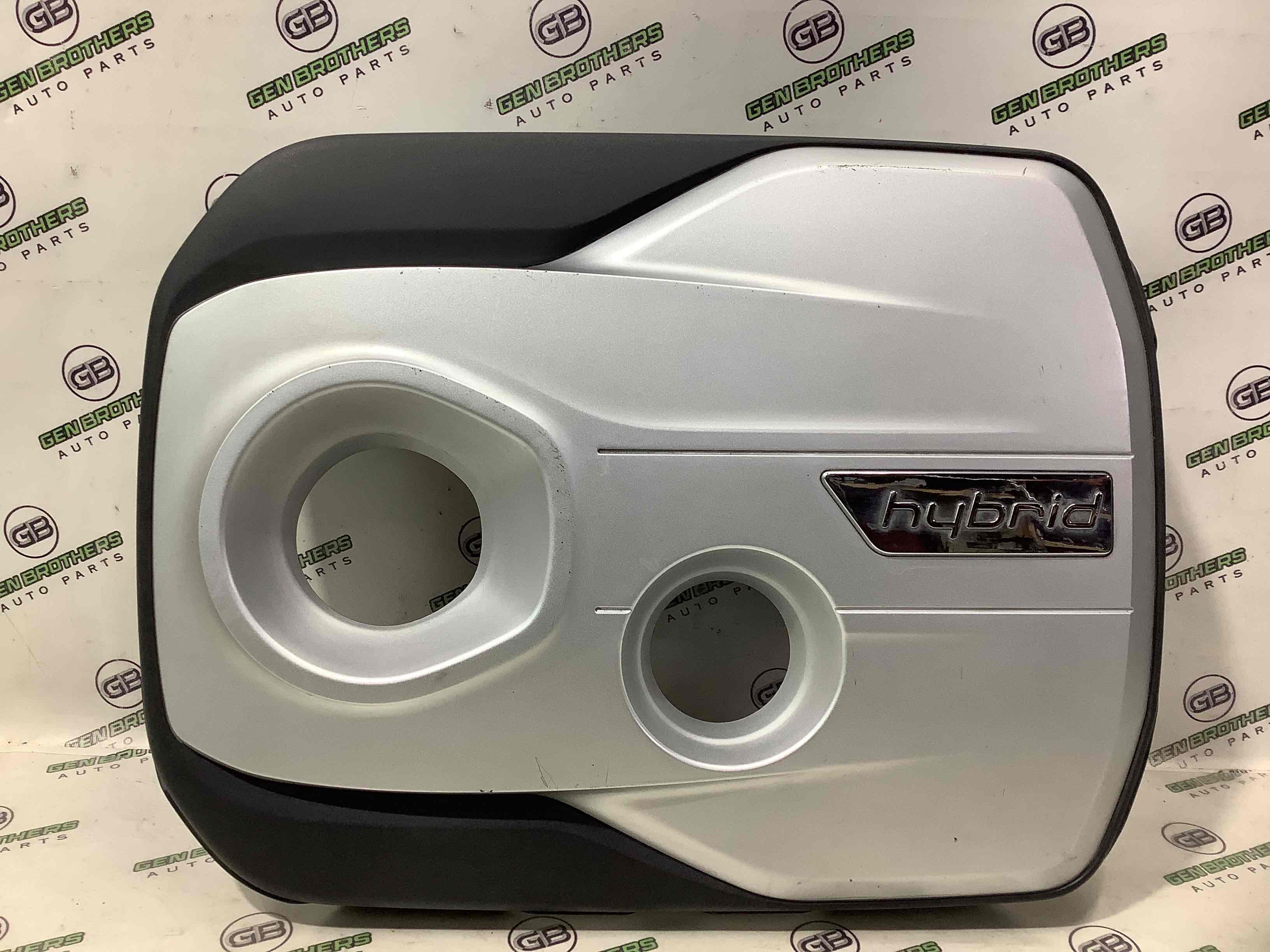 Кришка двигуна декоративна