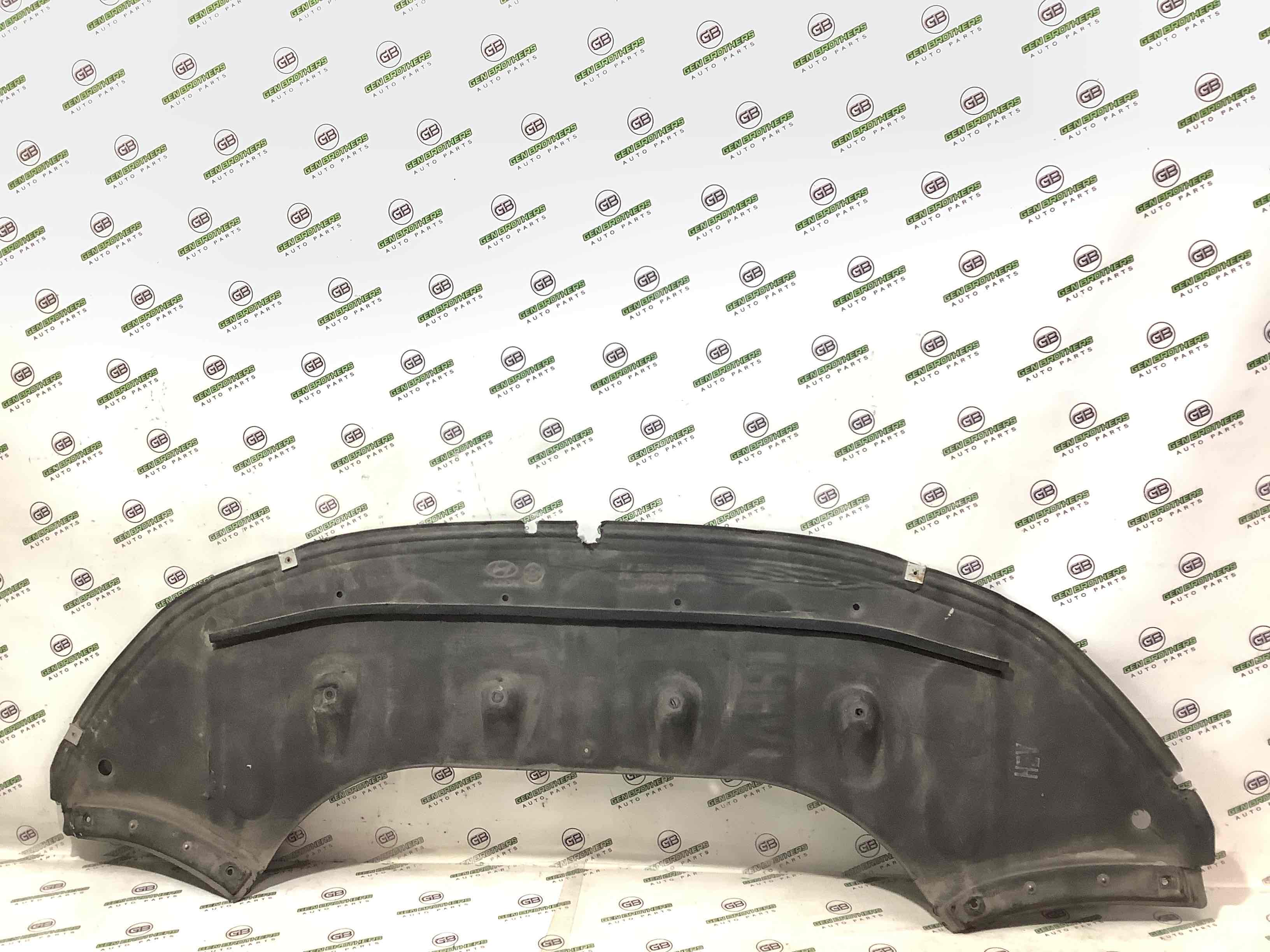 Губа бампера нижня