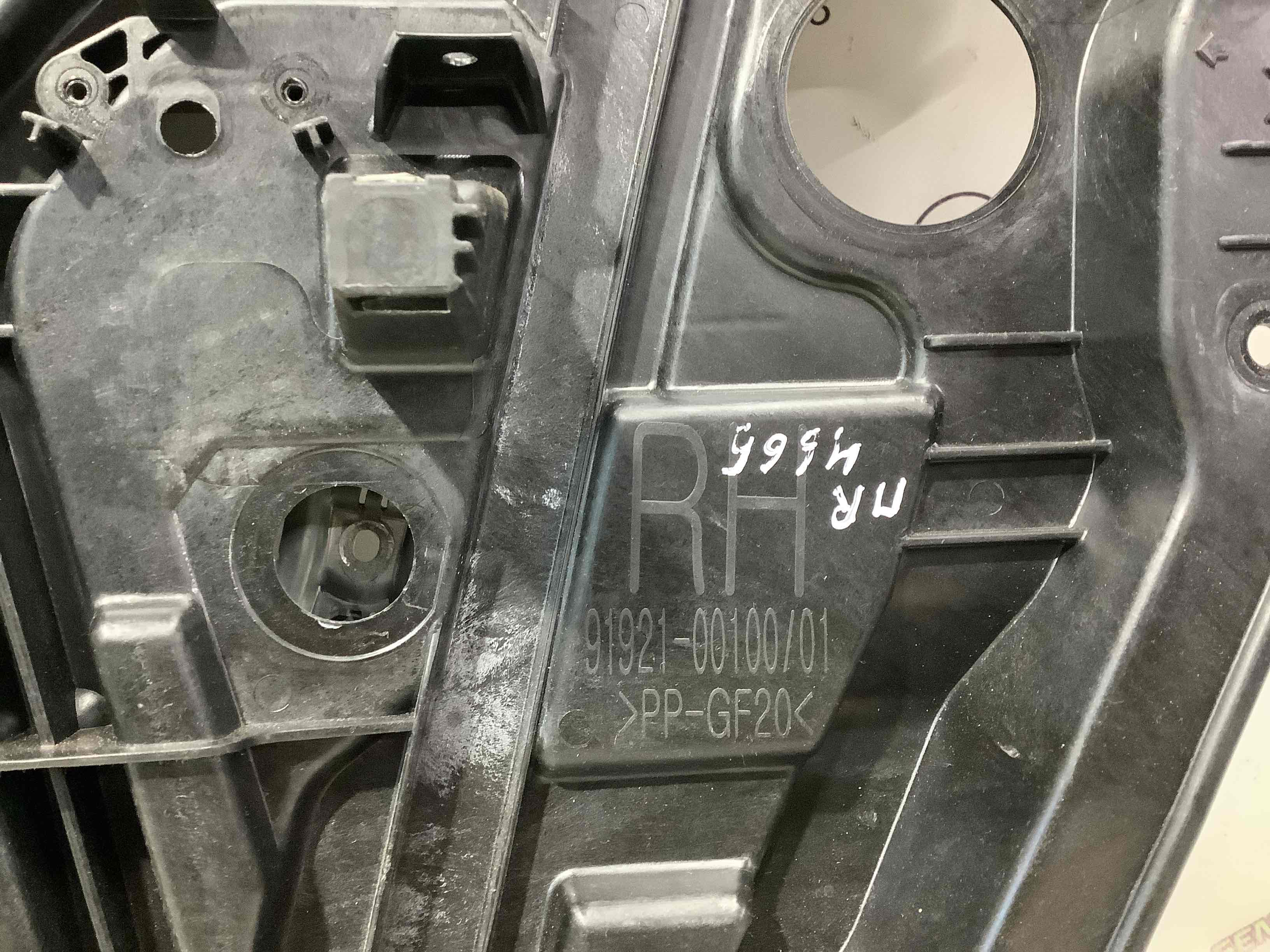 Склопідйомник передній правий