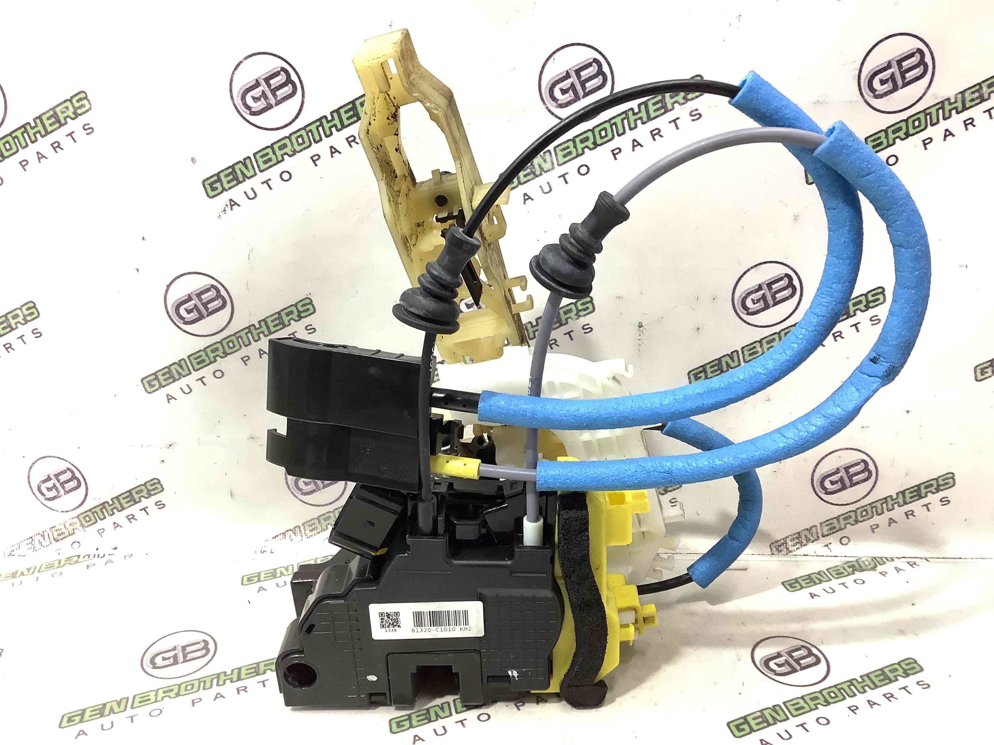 Замок дверей передньої правої