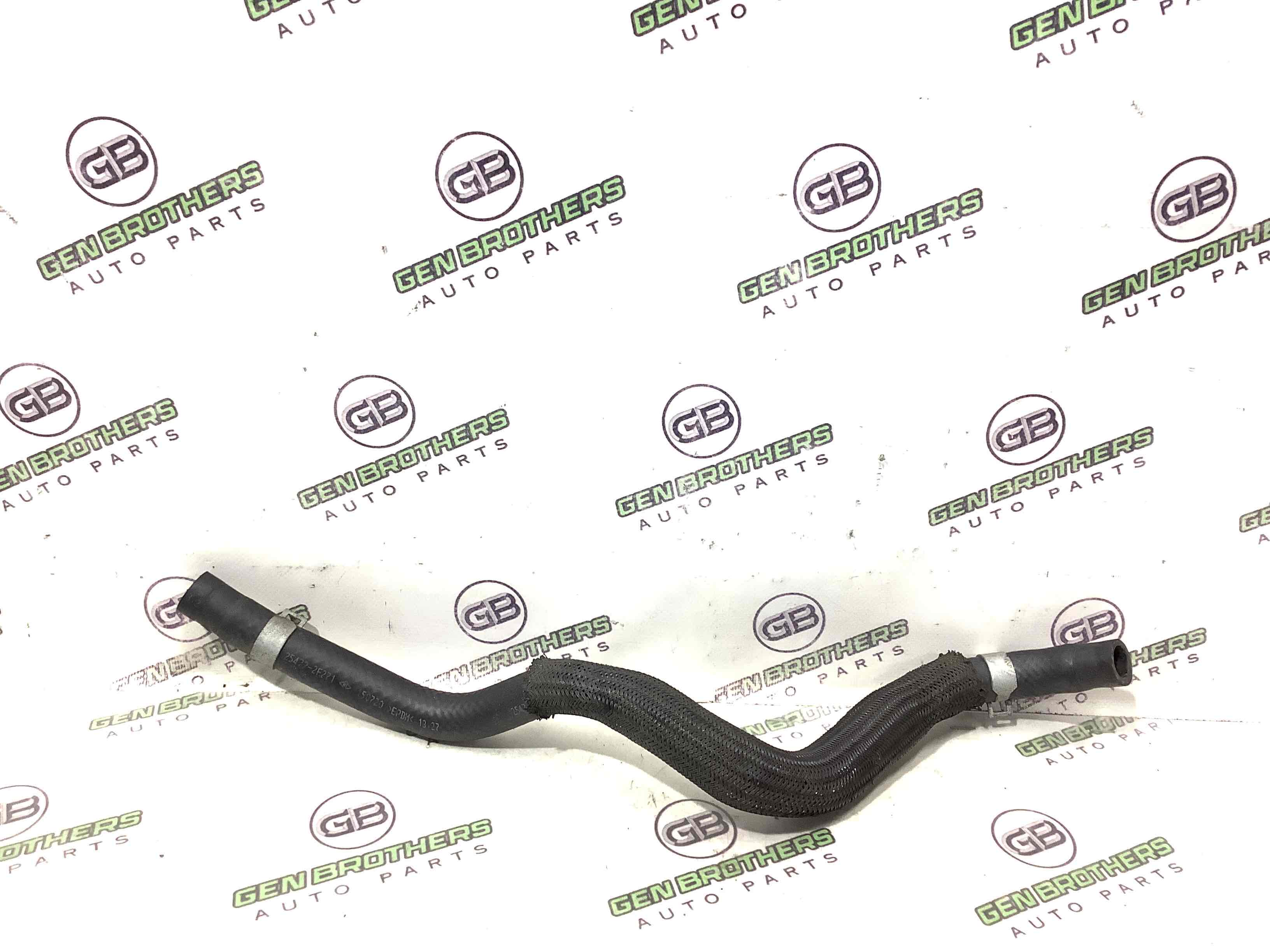 Патрубок трубопровід, шланг