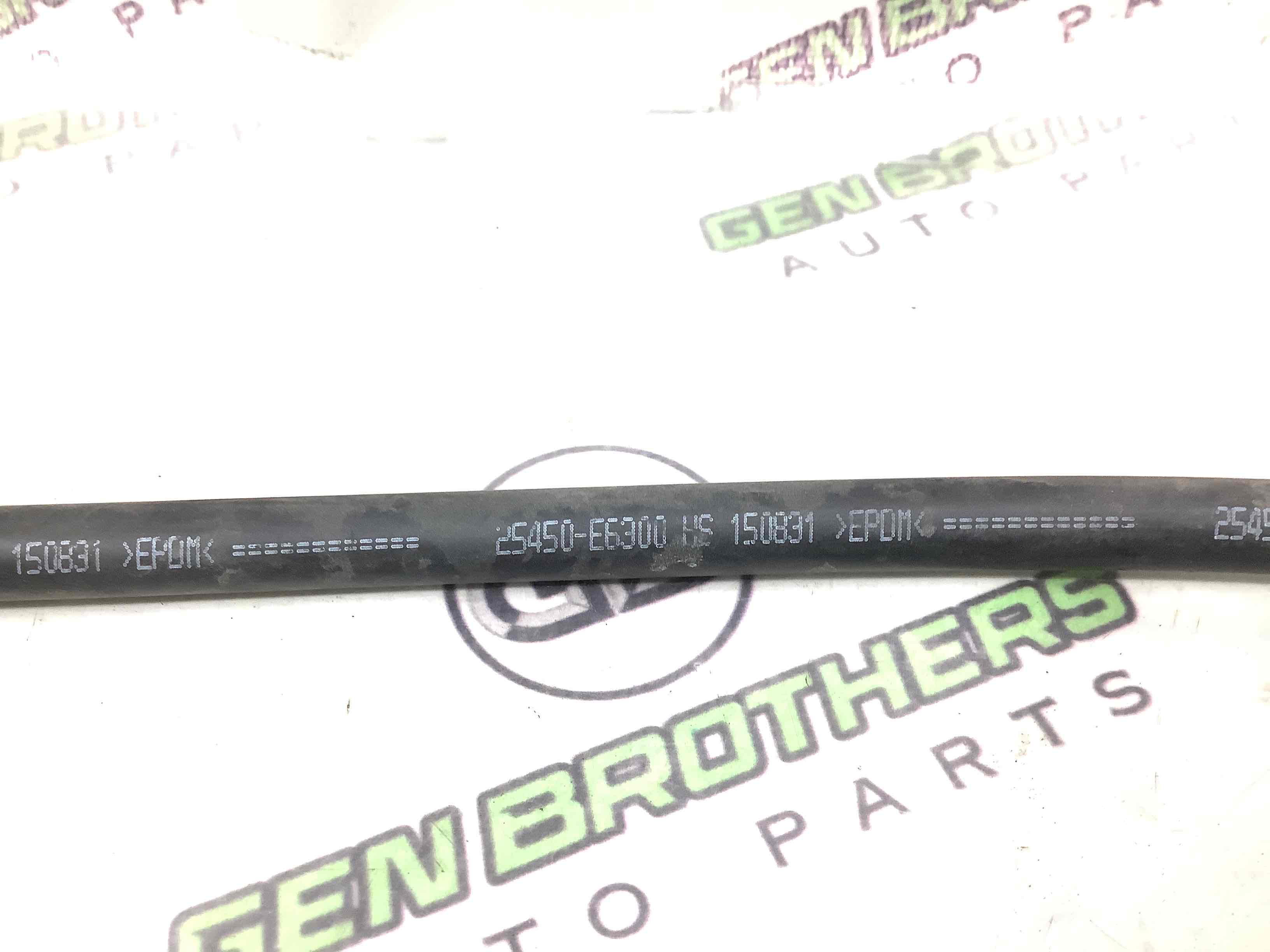 Патрубок трубопровід, шланг