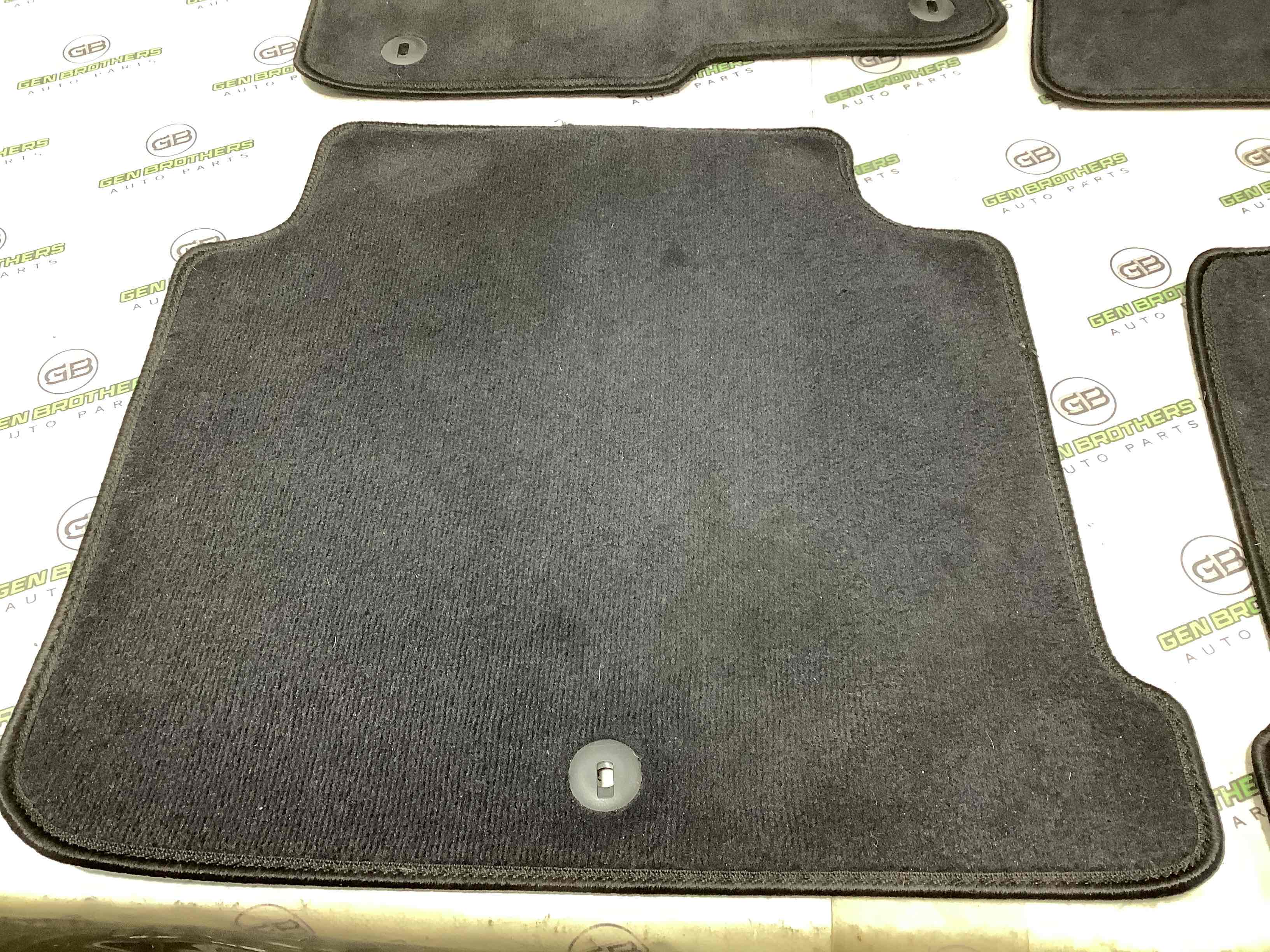 Килимки комплекти, підлога салону