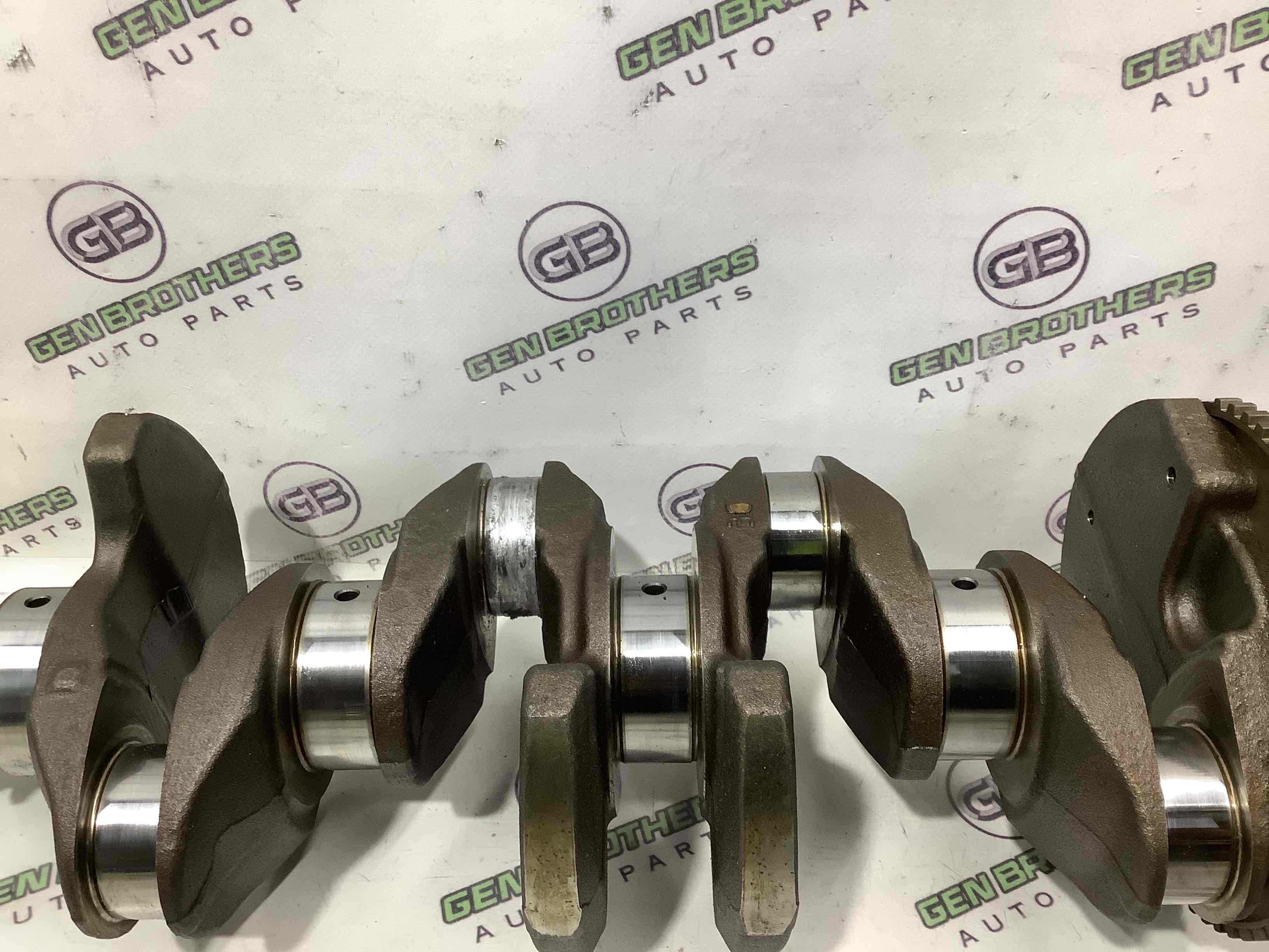 Колінвал та розподільник