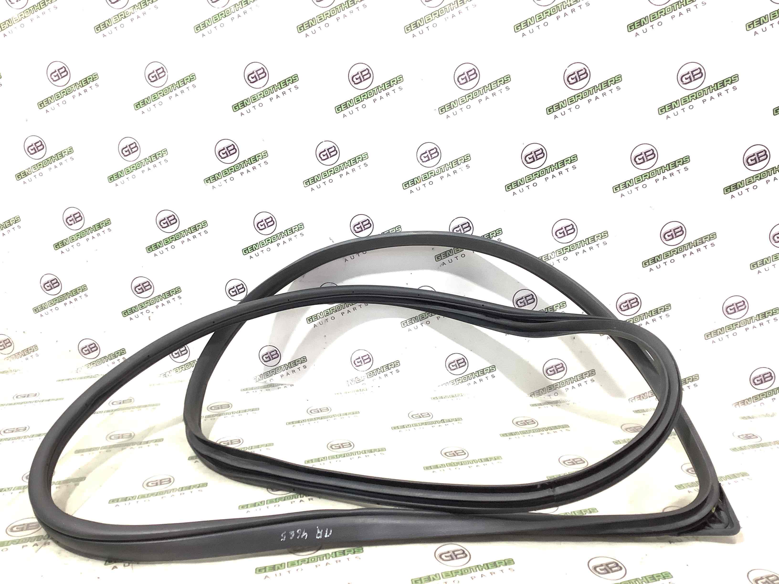 Ущільнювач скла, двері