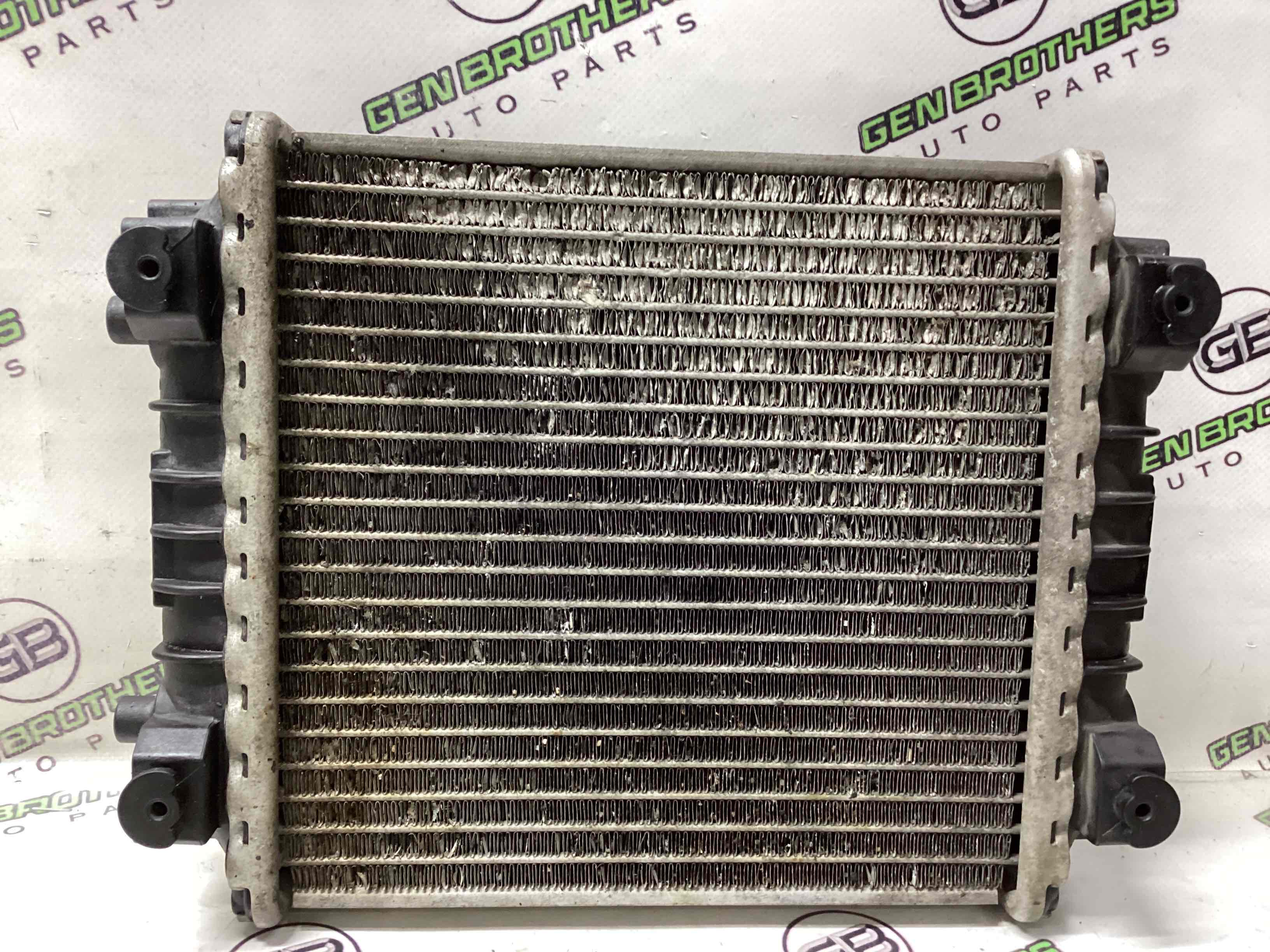 Радиатор основной