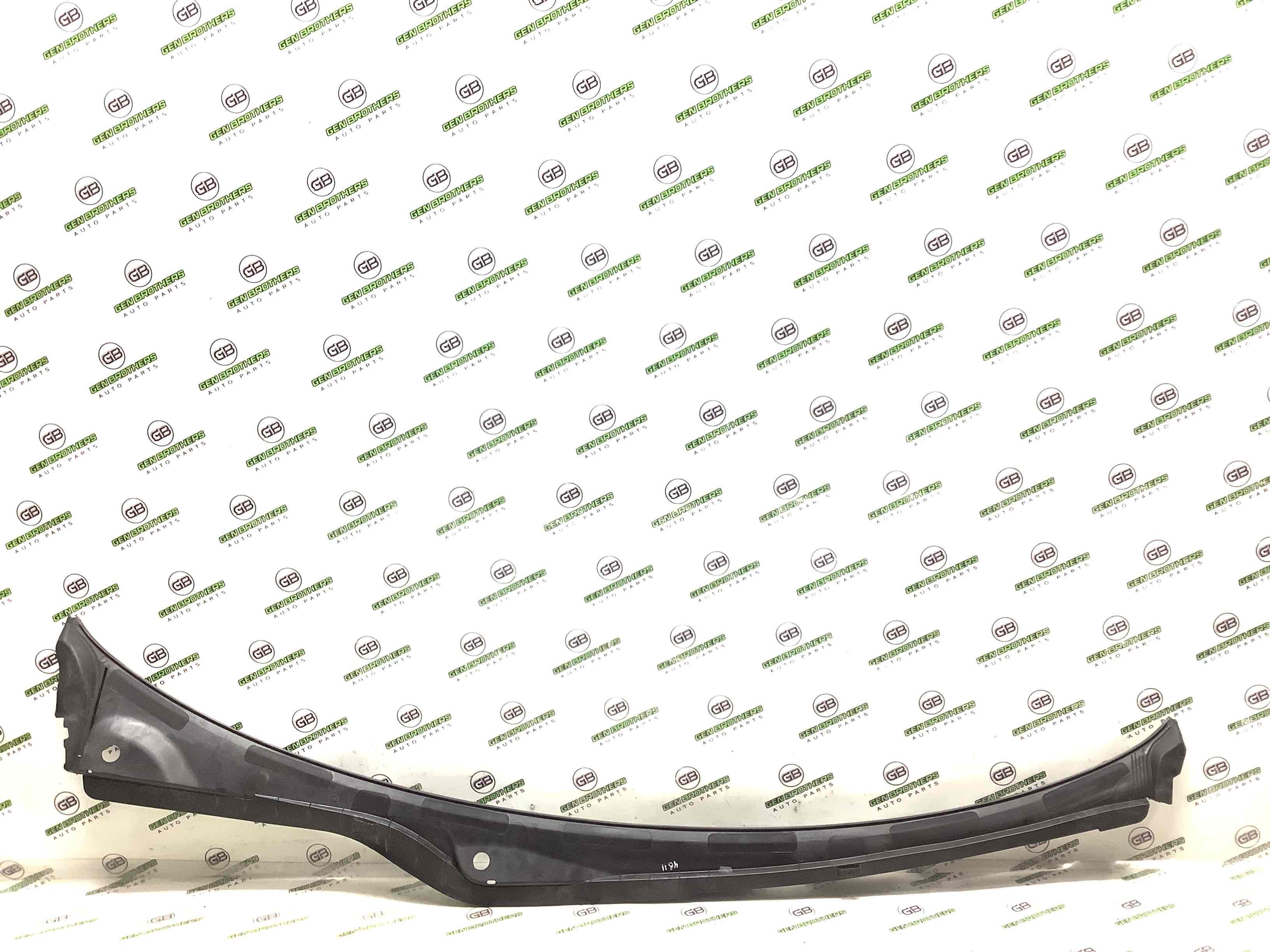 Решетка дворников пластик