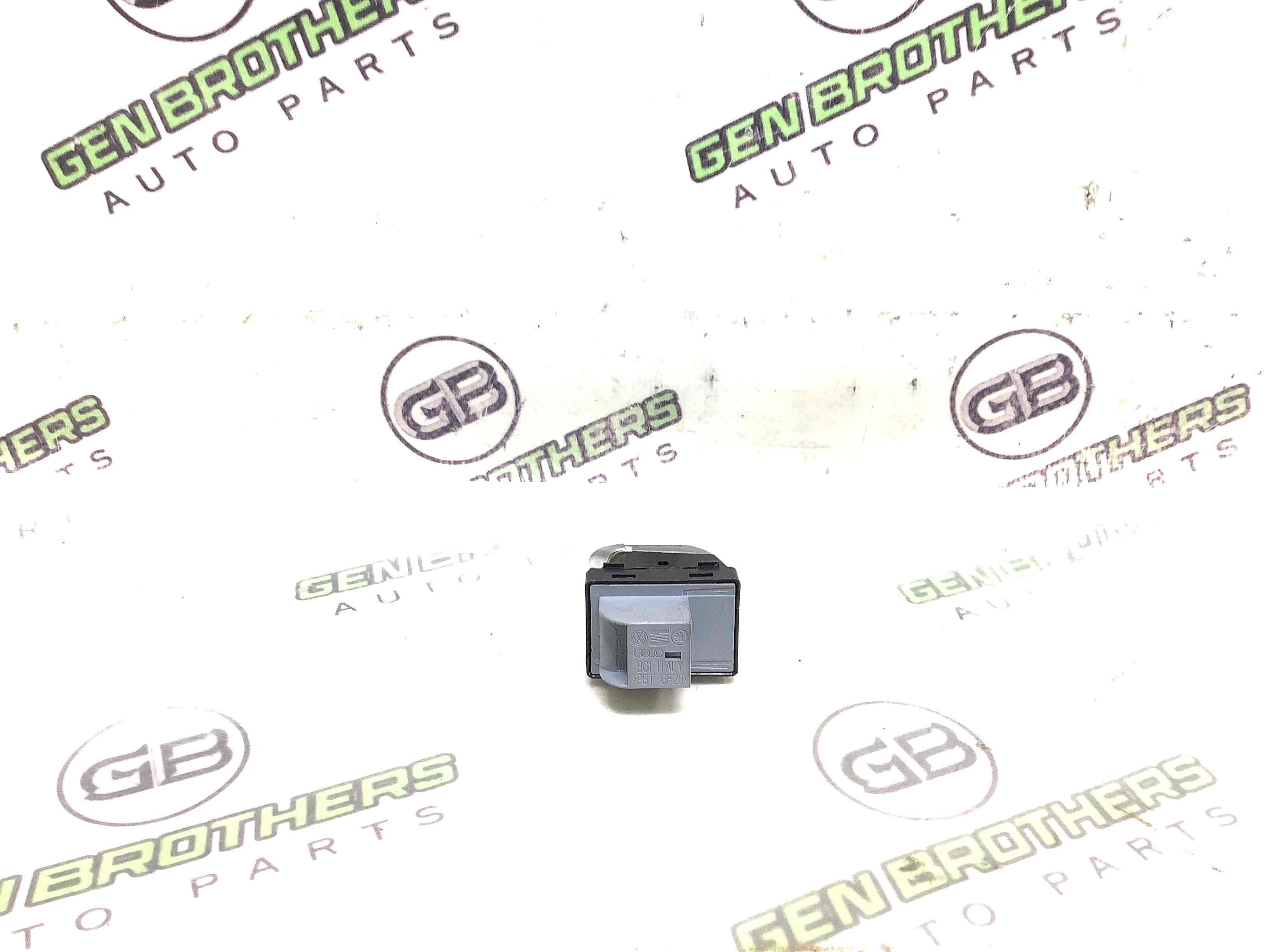 Кнопки управления стеклоподъемниками