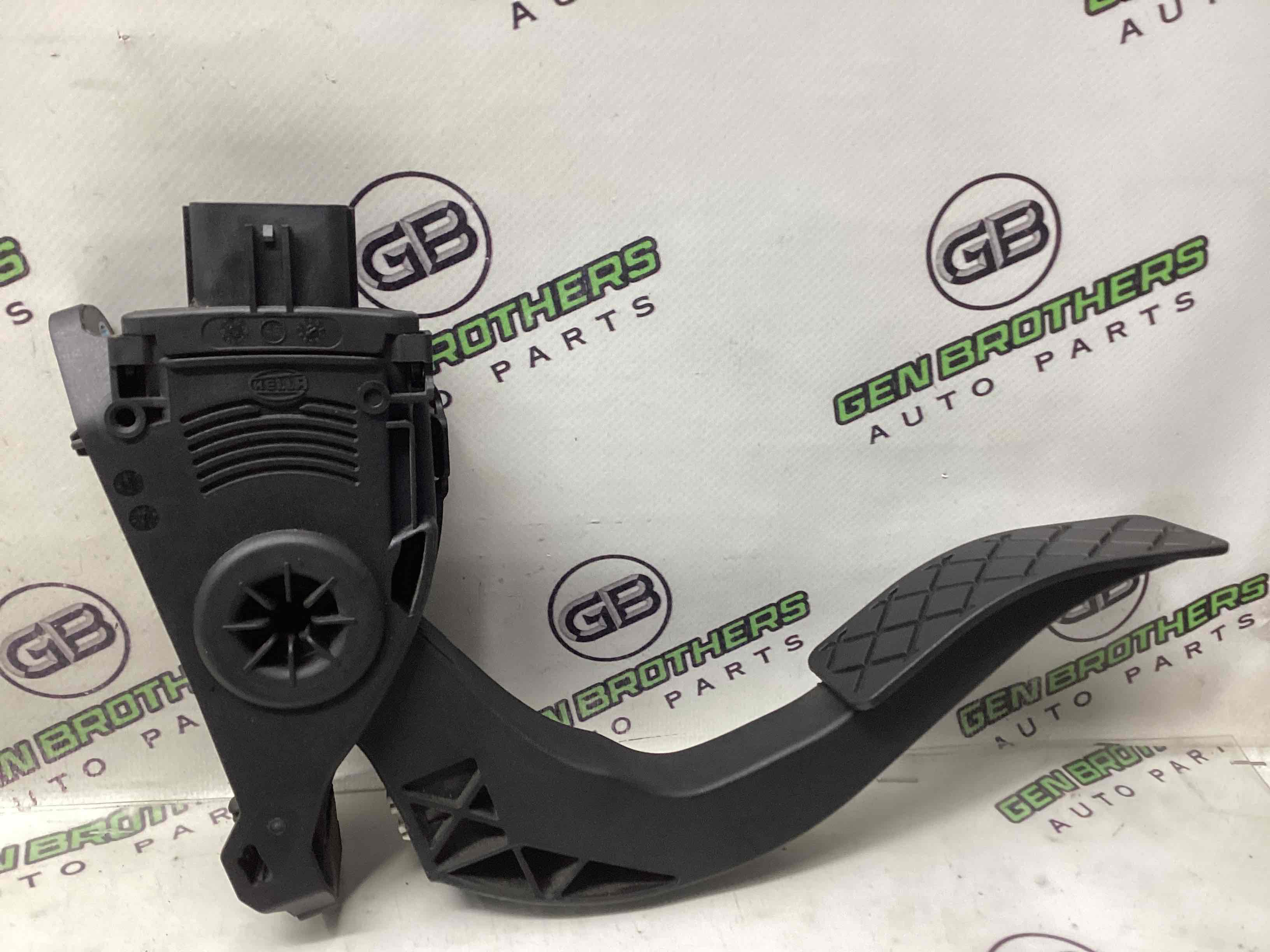 Педаль газа