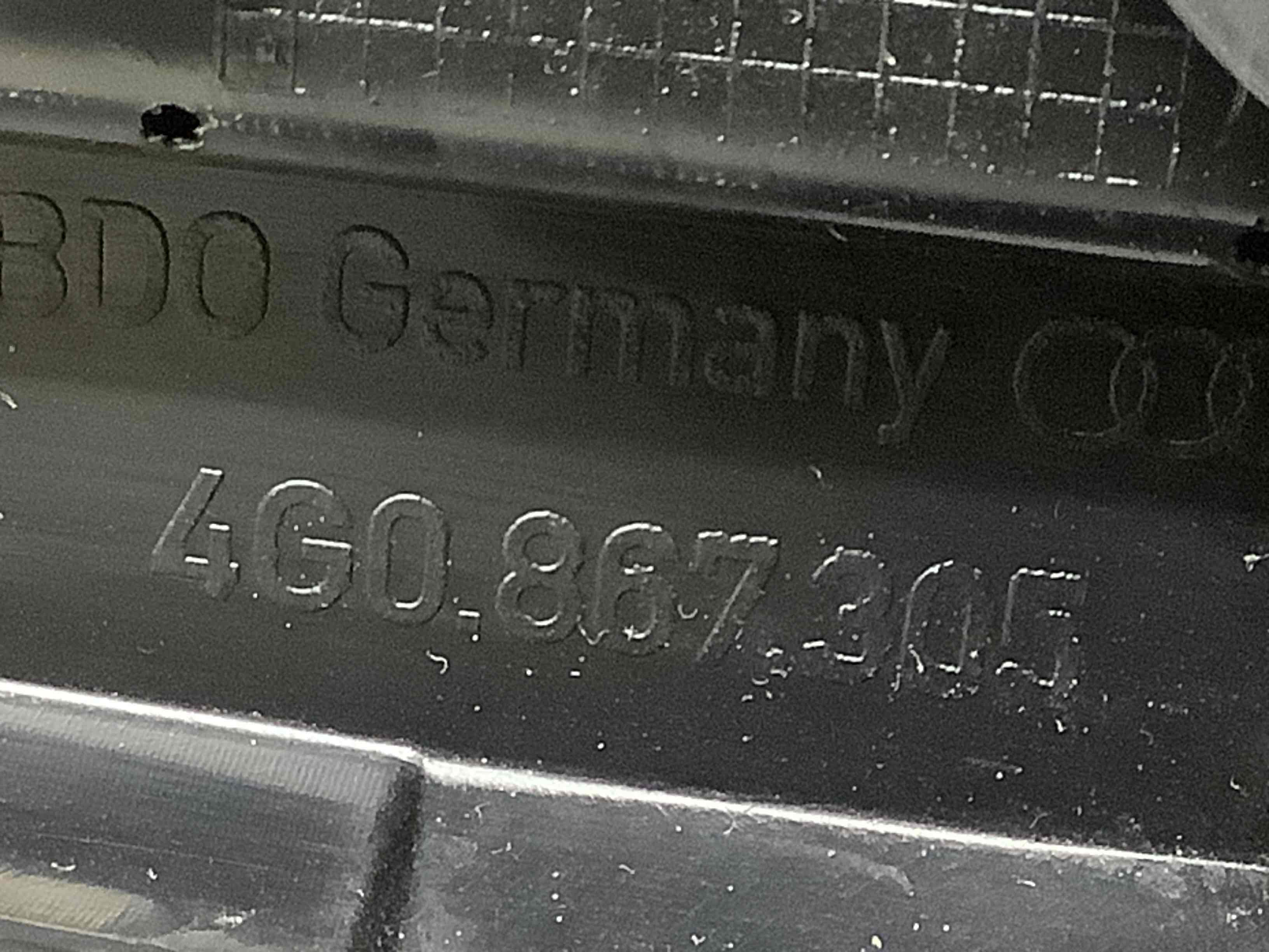 Обшивка дверей и карт