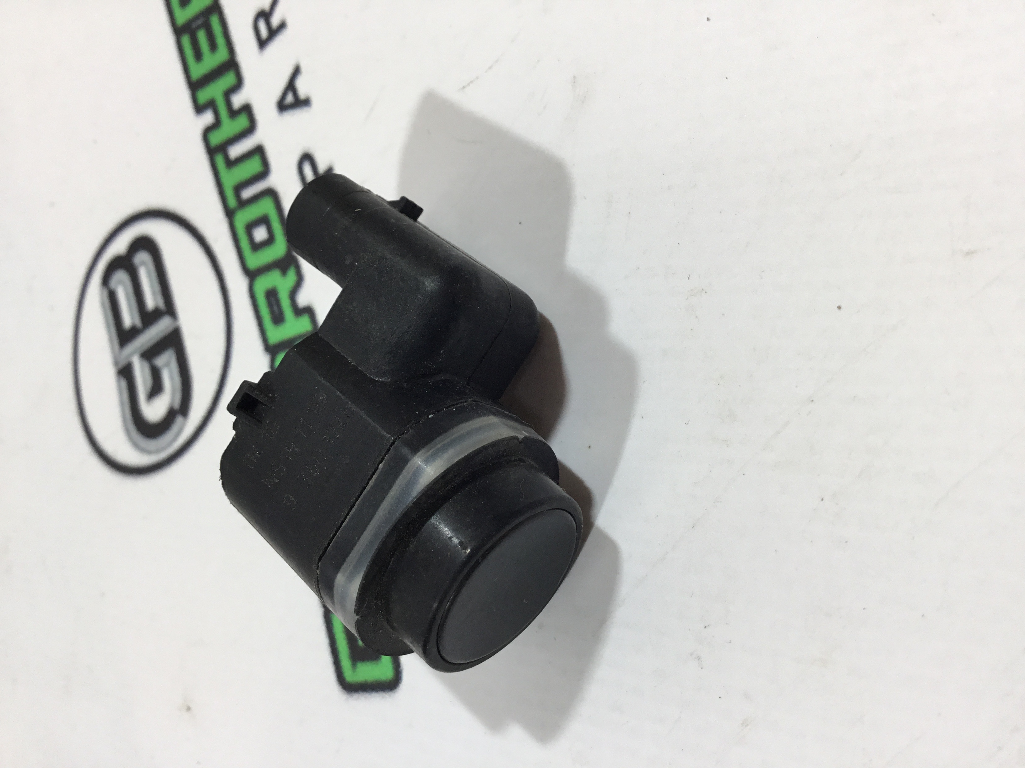 Парктронік, кріплення, корпус