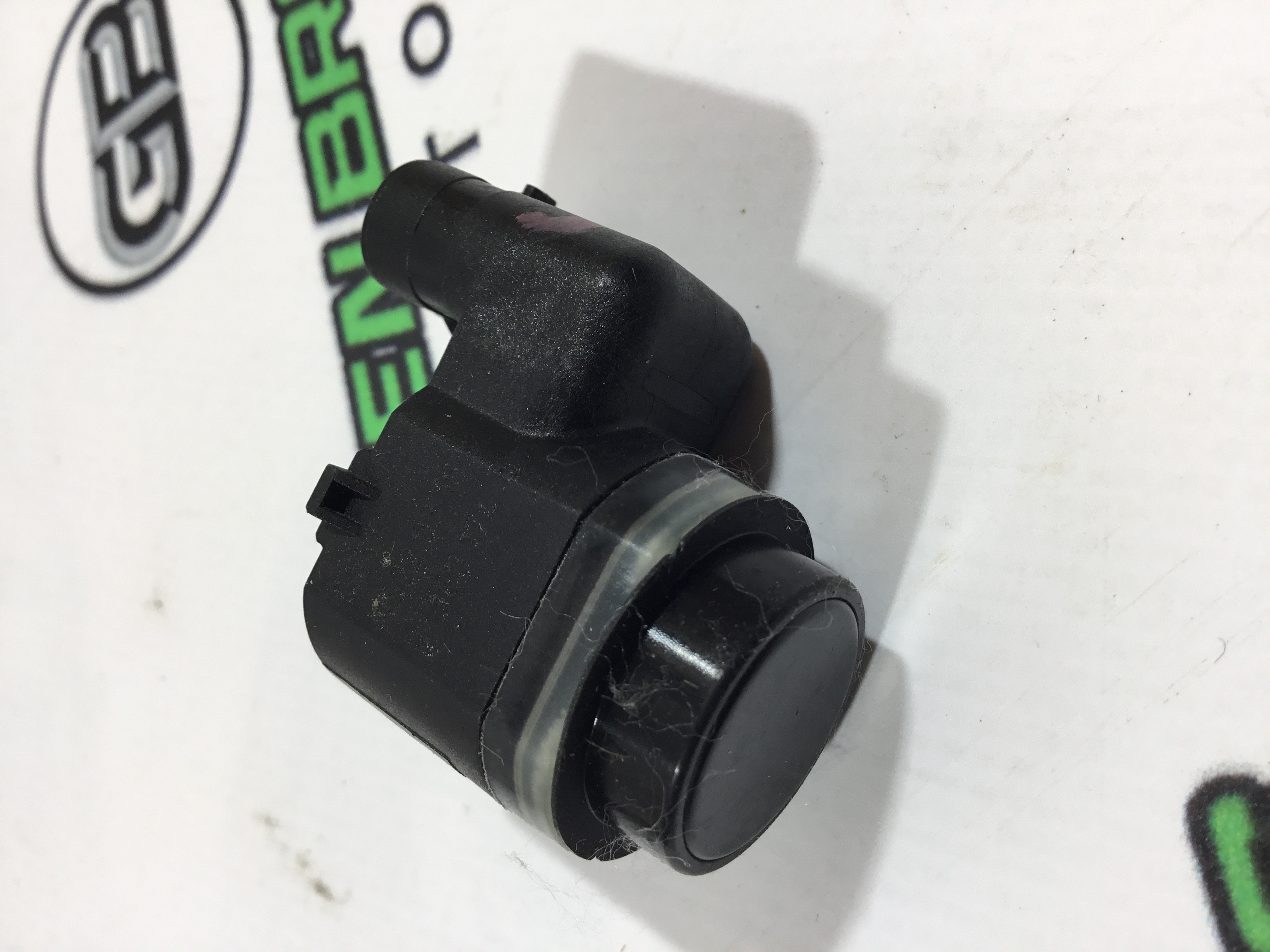 Парктронік, кріплення, корпус