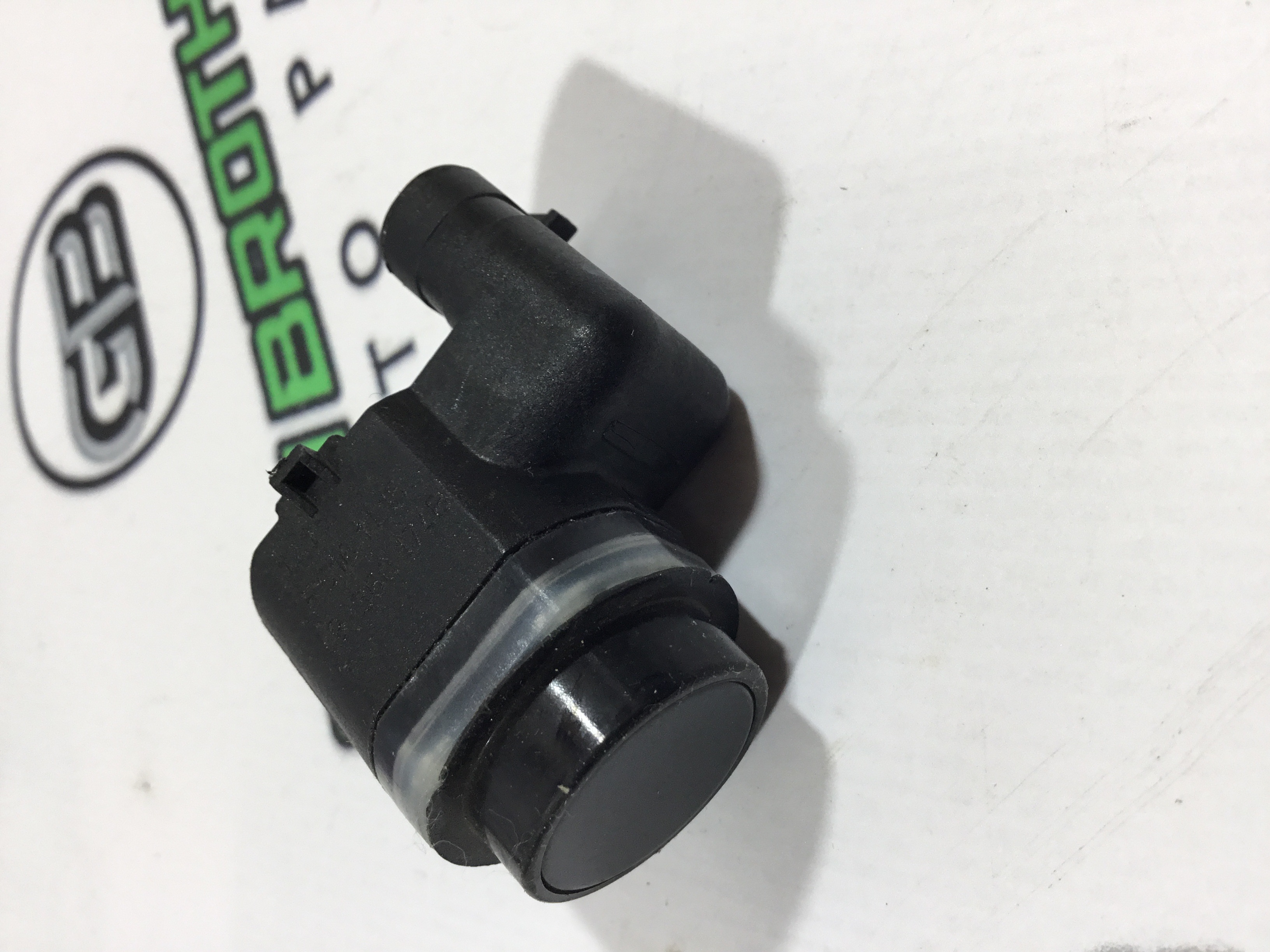 Парктронік, кріплення, корпус