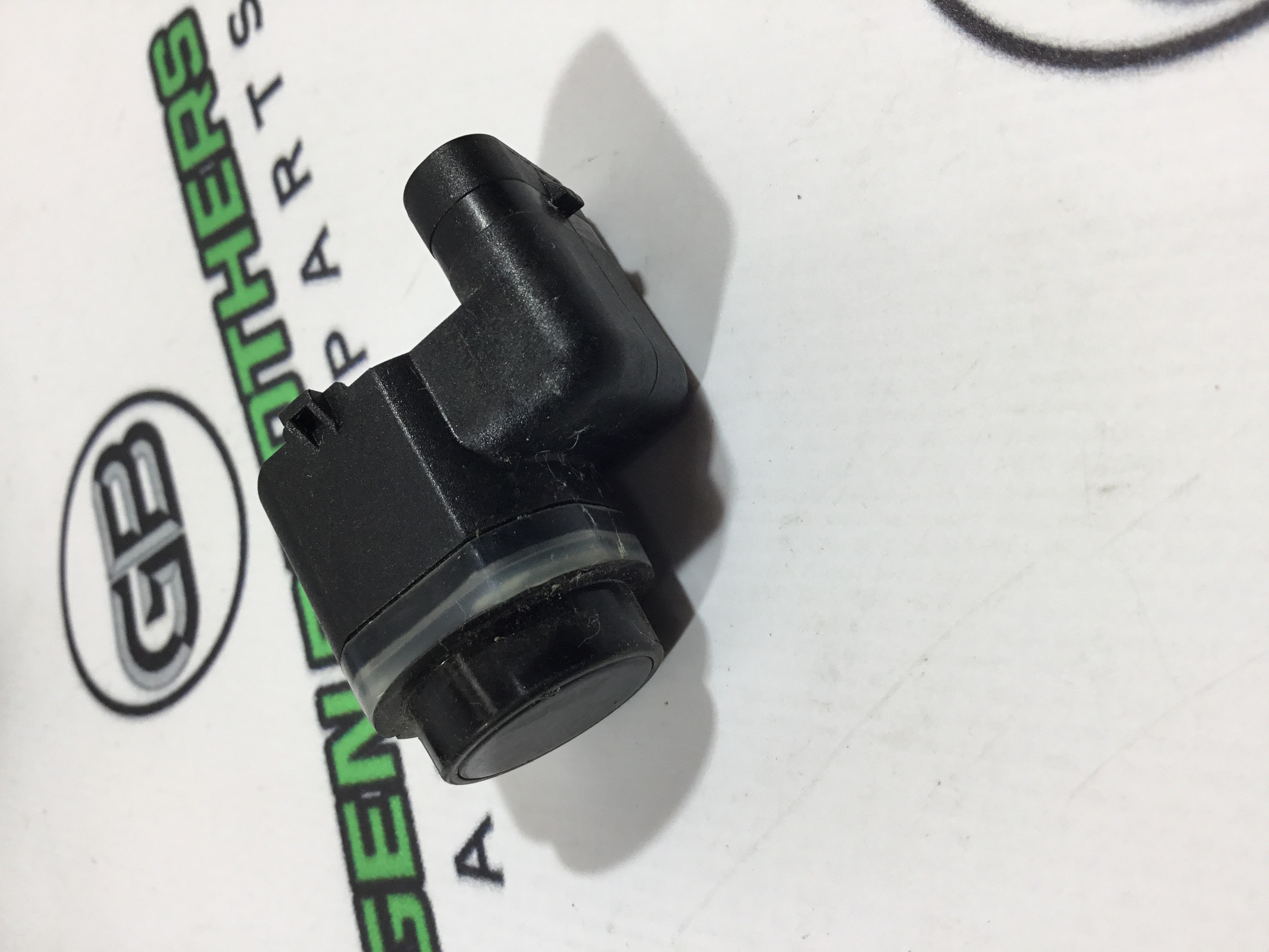 Парктронік, кріплення, корпус