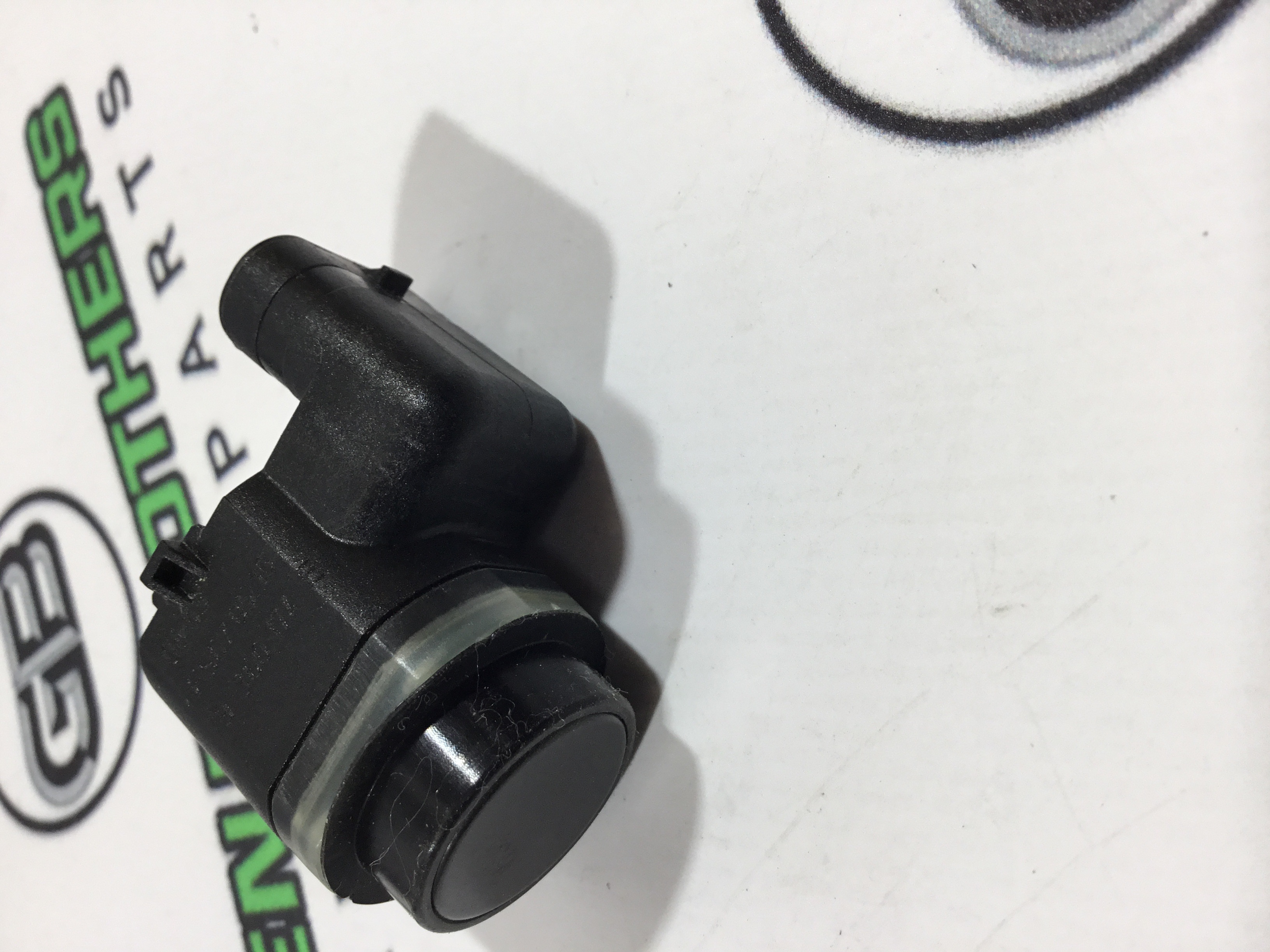 Парктронік, кріплення, корпус