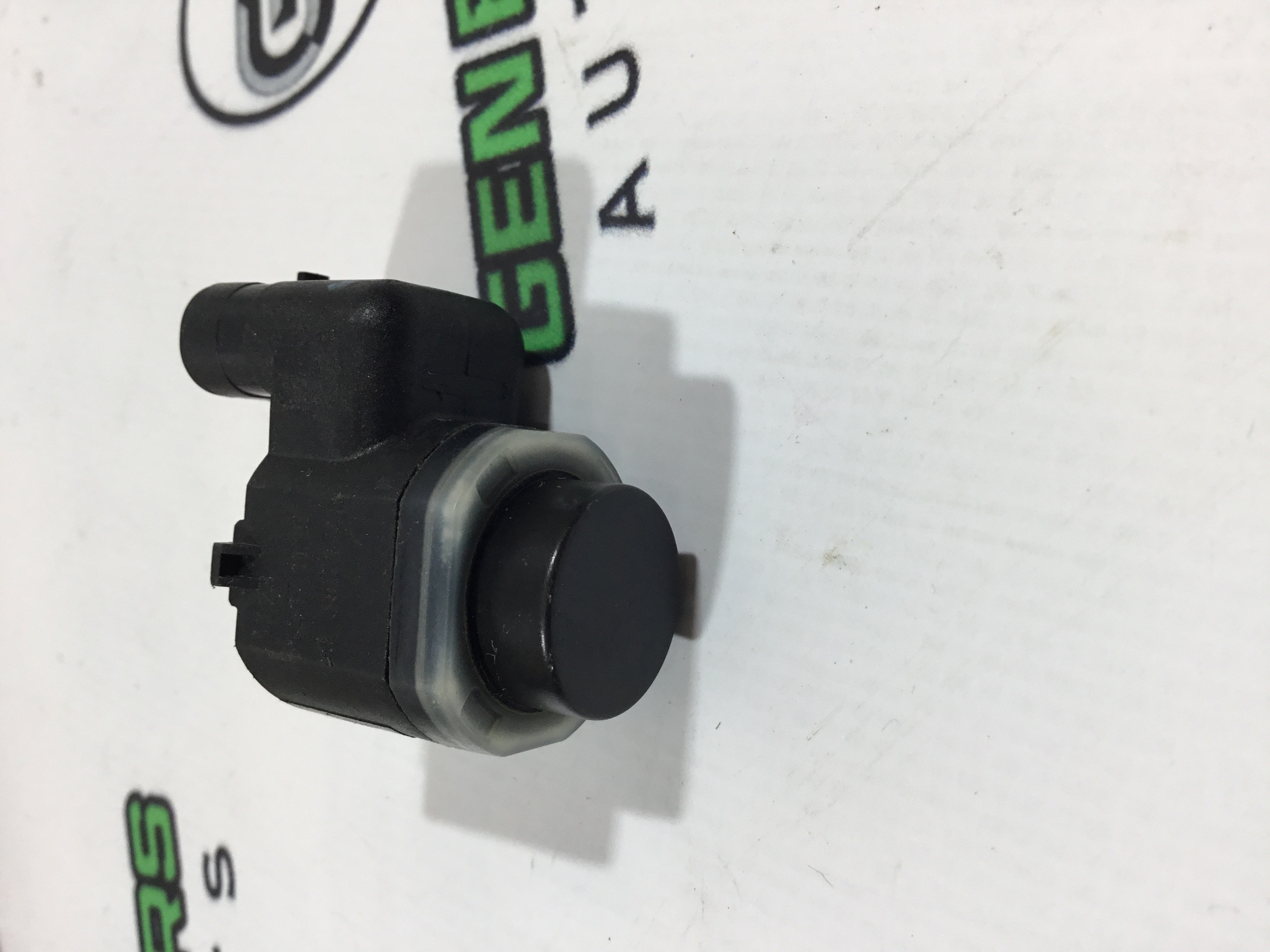 Парктронік, кріплення, корпус