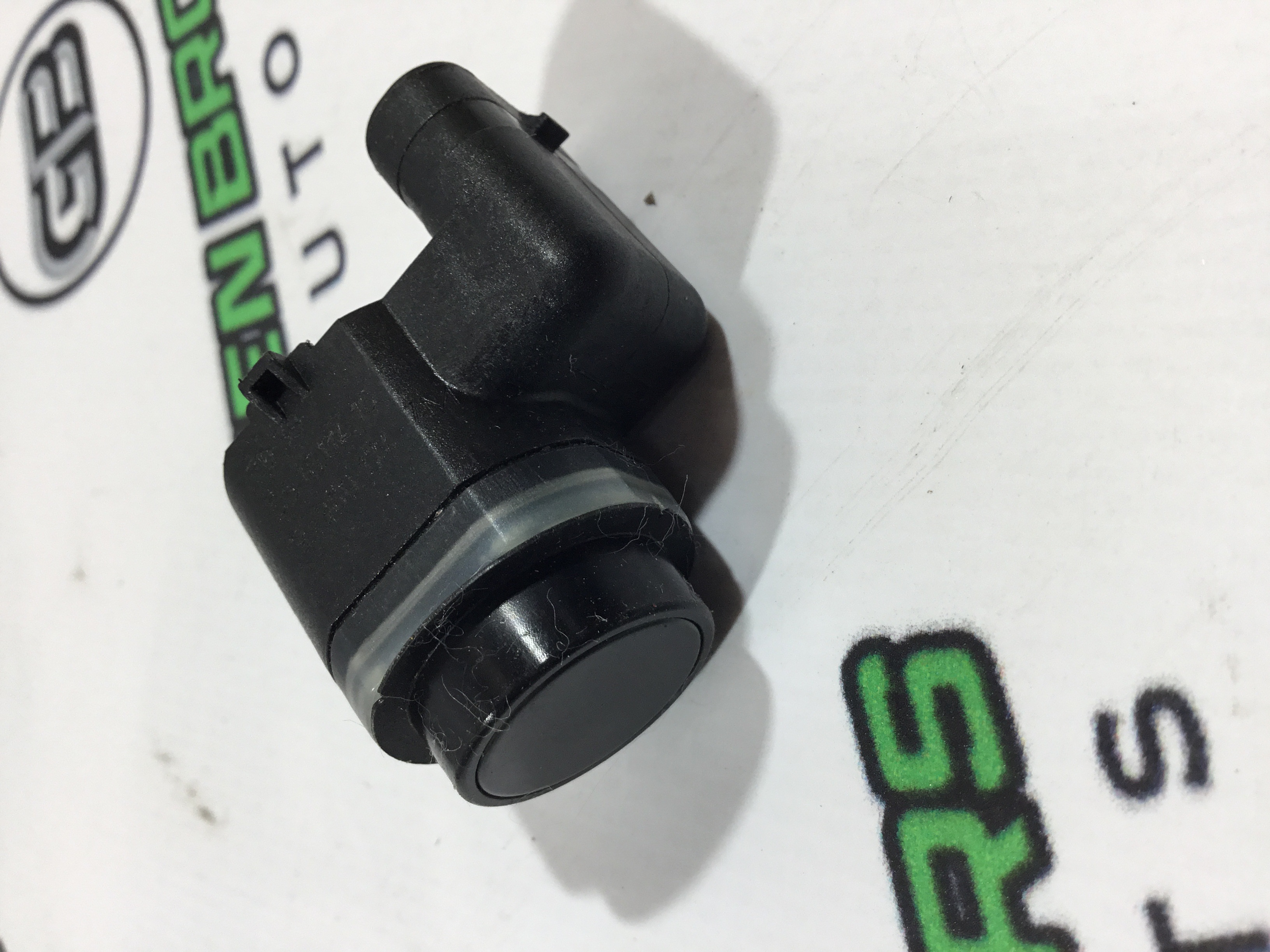 Парктронік, кріплення, корпус